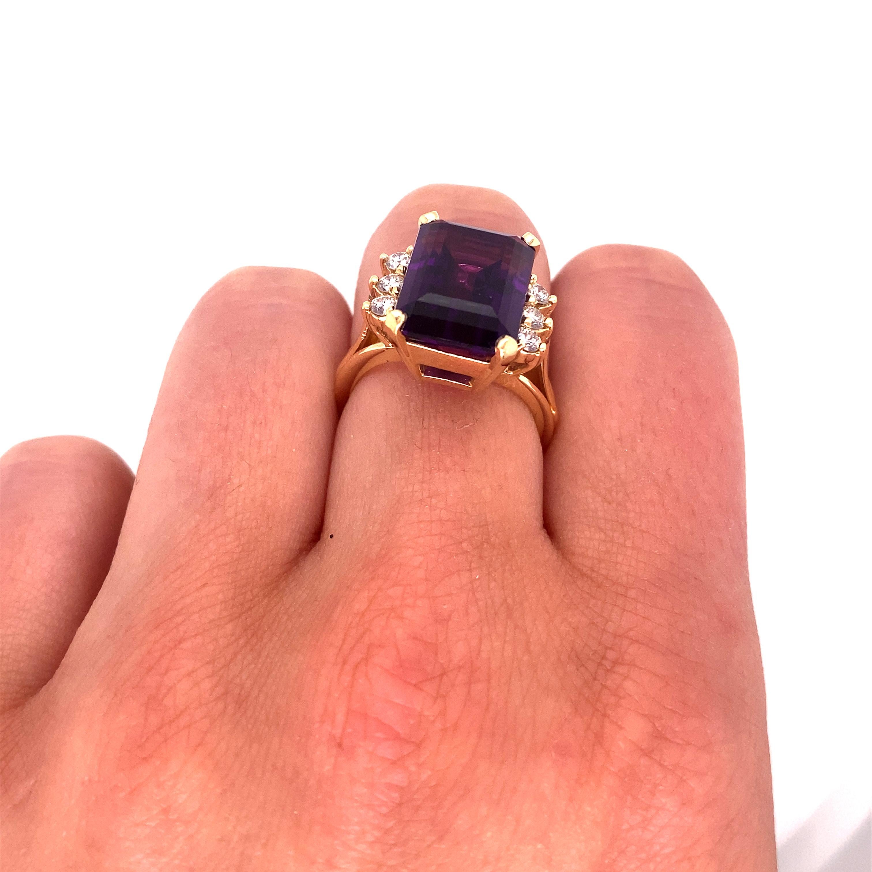 Vintage 1980's 7.35ct Emerald Cut Amethyst Ring with Diamonds 3