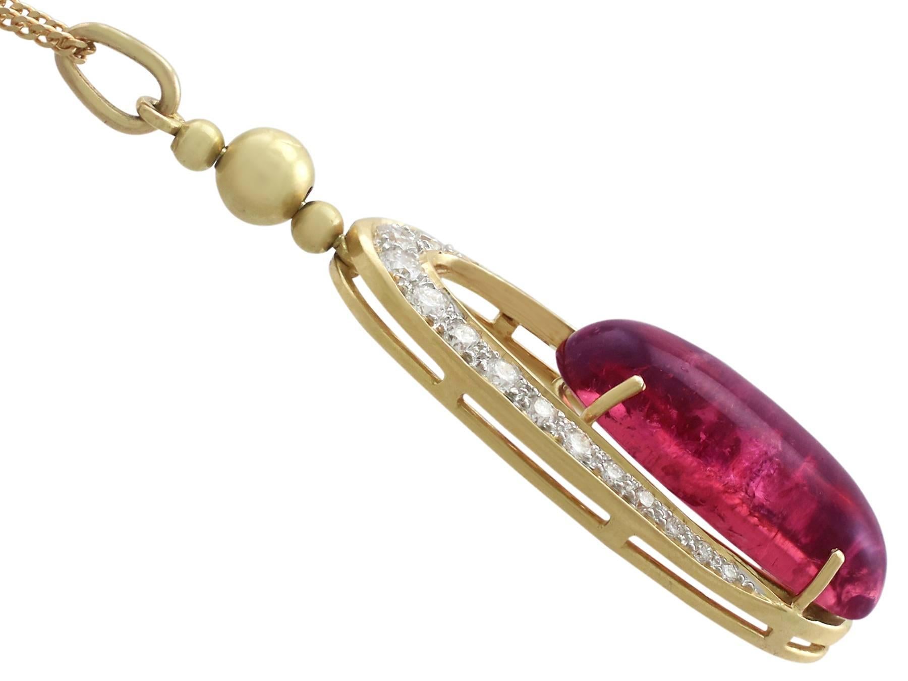 Vintage 1980s 9.36Ct Cabochon Cut Pink Tourmaline and Diamond Gold Pendant In Excellent Condition In Jesmond, Newcastle Upon Tyne