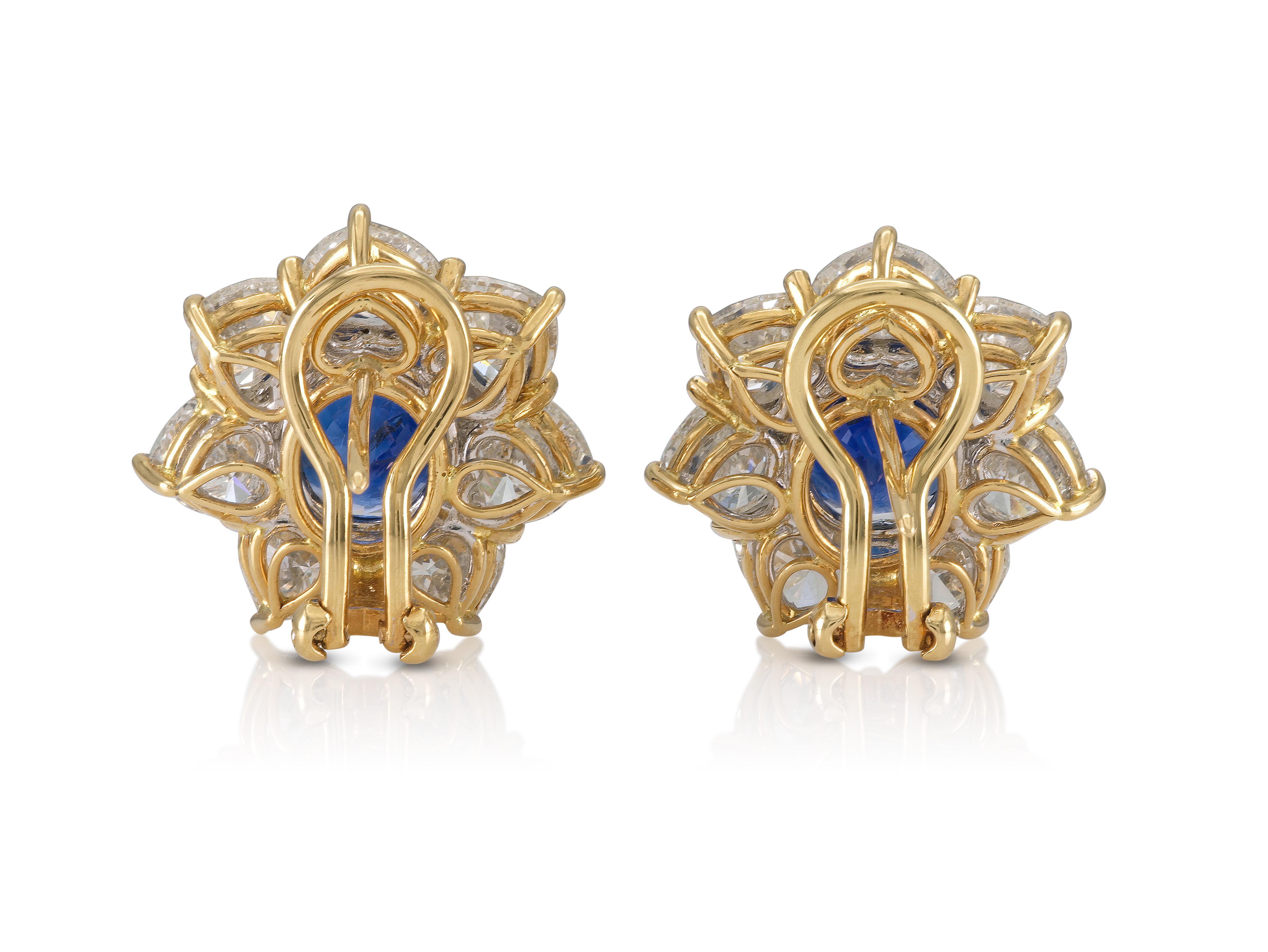Vintage 1980er Jahre 9,70 Karat Saphir & 6,50 Karat Diamant-Cluster-Ohrringe im Zustand „Gut“ im Angebot in New York, NY