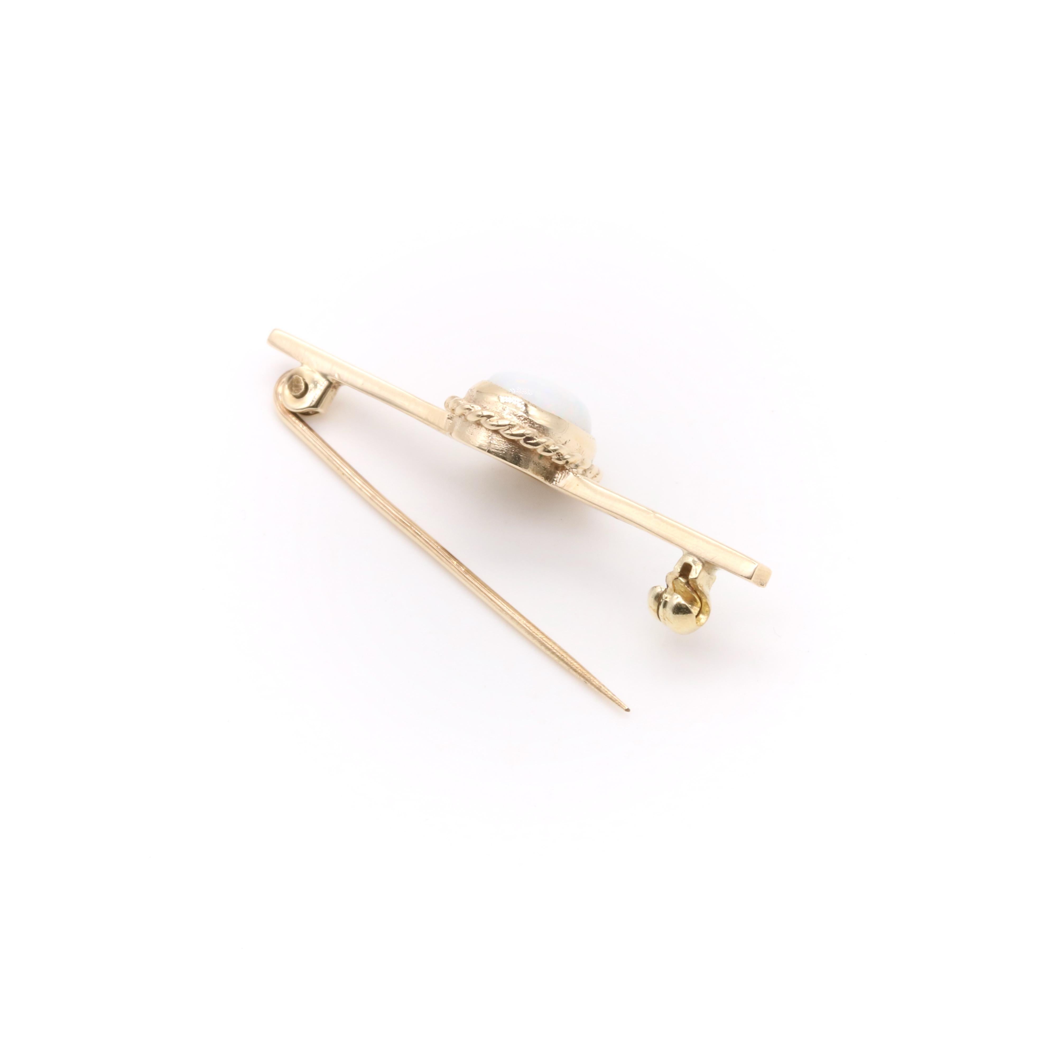 Vintage 1980s 9K Yellow Gold Opal Solitaire Bar Brooch For Sale 5