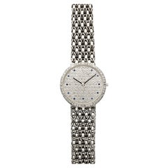 Audemars Piguet vintage des années 1980, en or blanc 18 carats, pavé de diamants, cadran saphir, remontage manuel, 31 mm