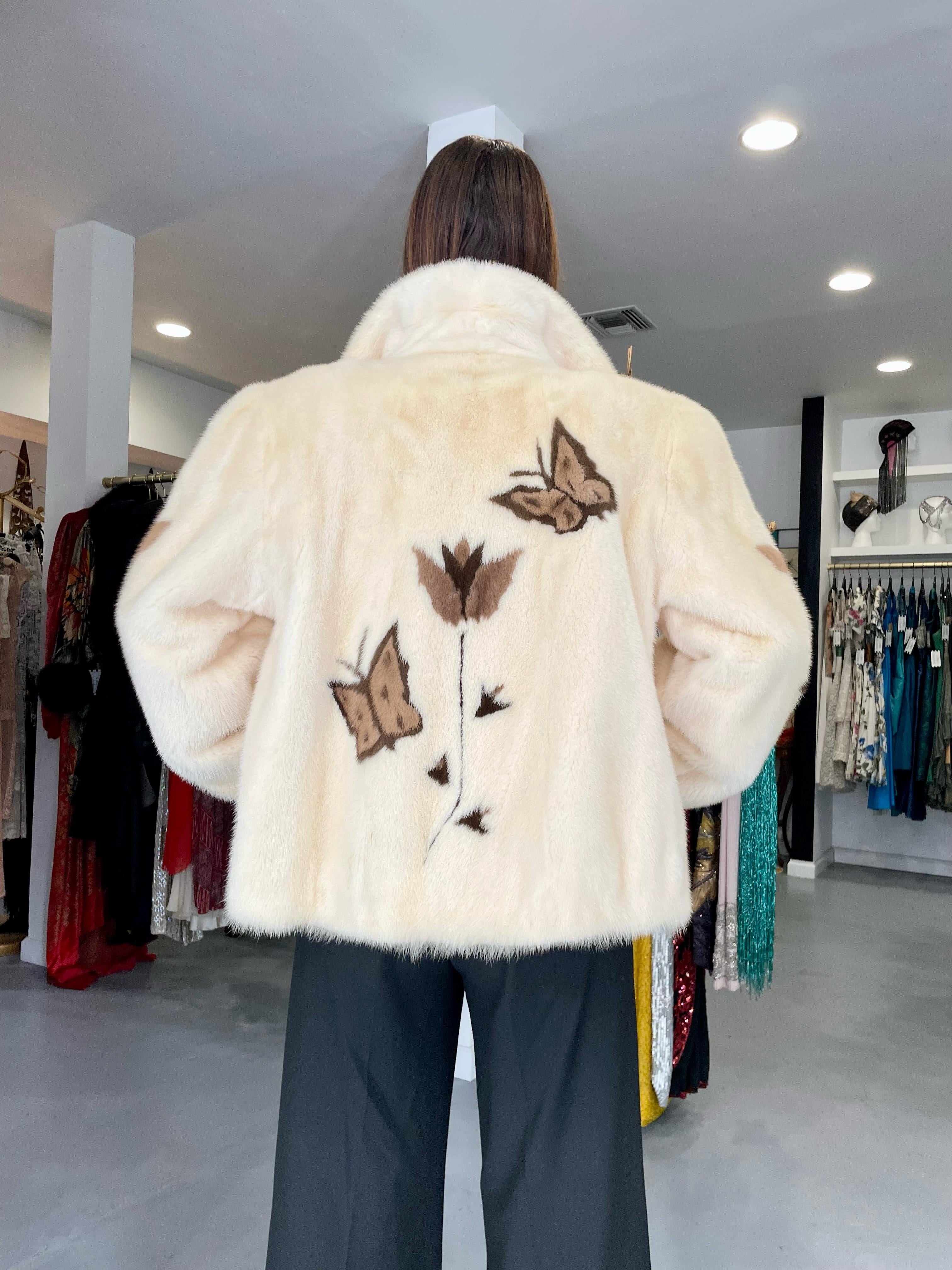 Veste en fourrure de vison imprimée « papillons et fleurs » Balenciaga Couture des années 1980 en vente 12