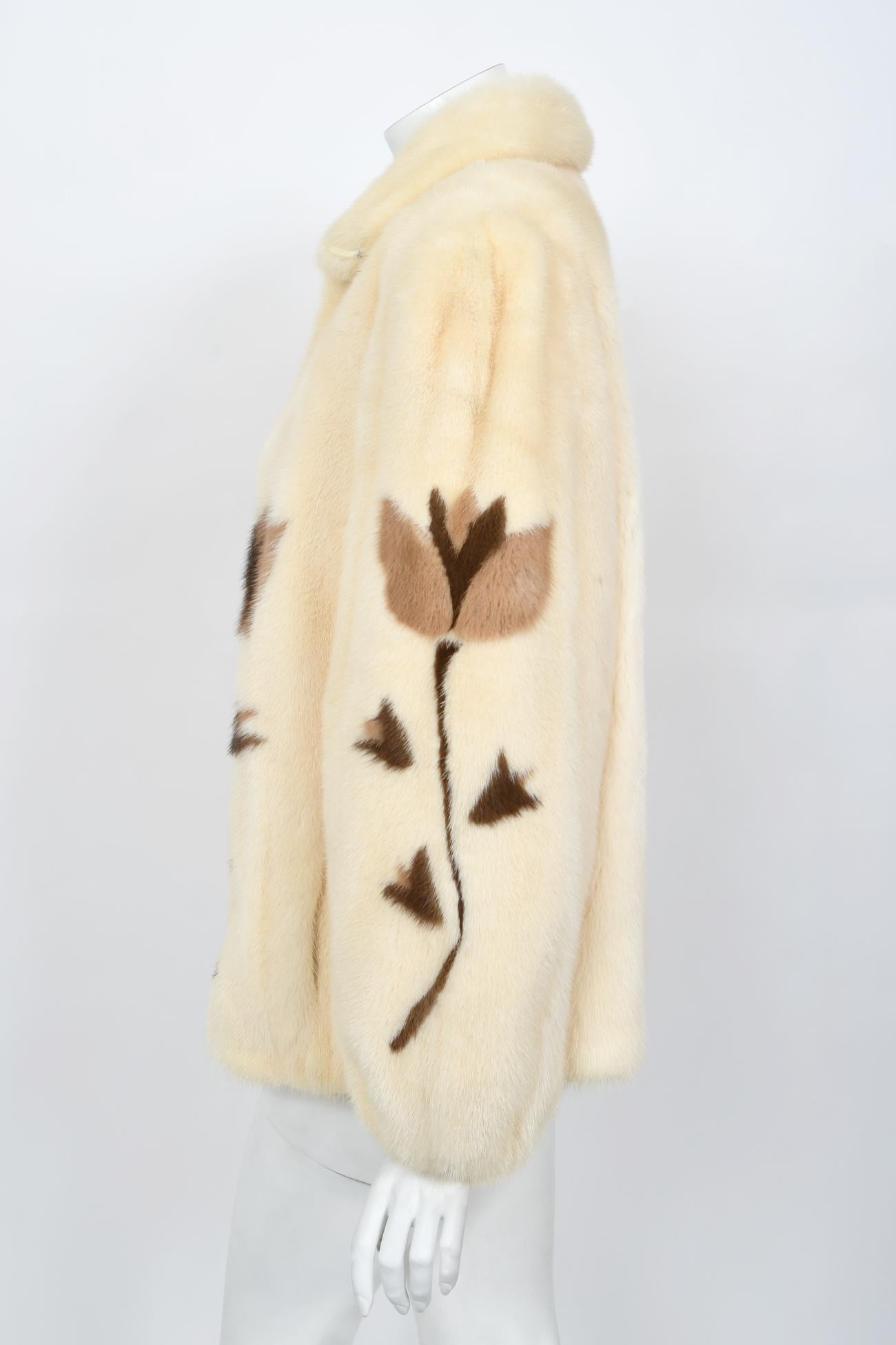 Veste en fourrure de vison imprimée « papillons et fleurs » Balenciaga Couture des années 1980 en vente 5