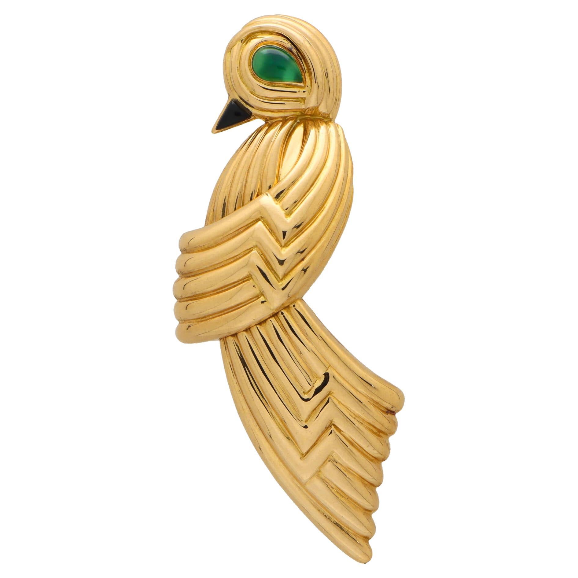 Vintage 1980's Boucheron Chalcedony and Onyx Bird Brooch in Yellow Gold For Sale