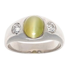 Vintage 1980s Cat's Eye Chrysoberyl Old European Cut Diamond 18k White Gold Ring