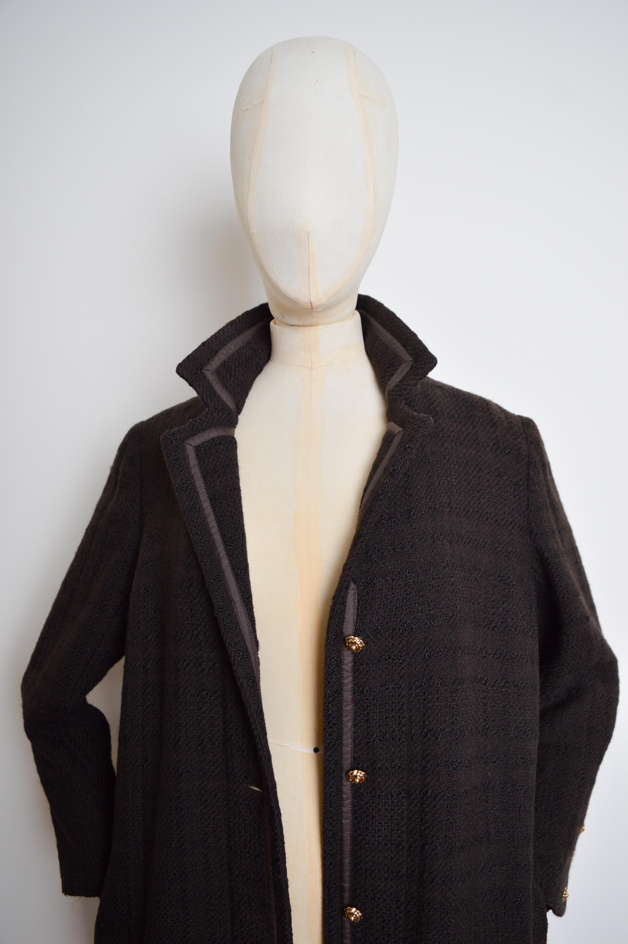 Vintage 1980's CHANEL Chocolate Brown Wool Chesterfield Coat For Sale 1