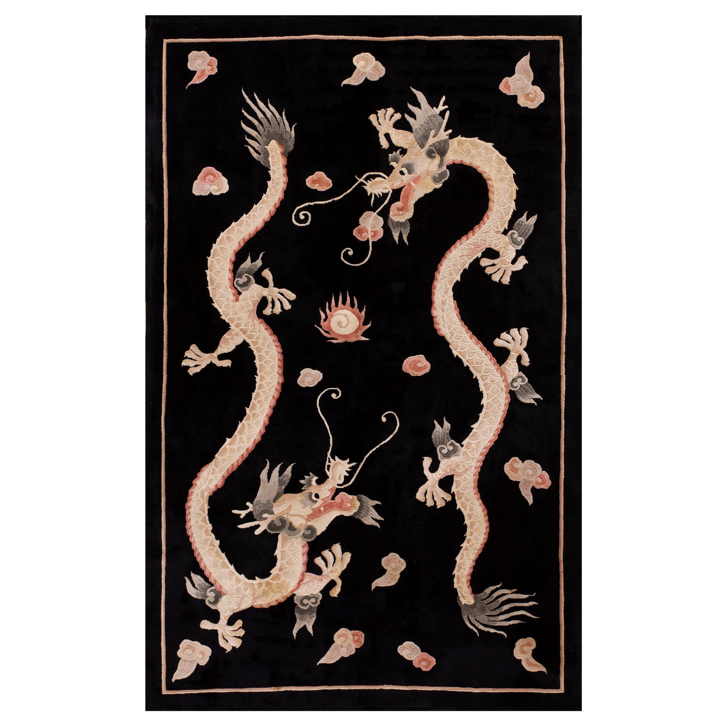 Tapis chinois à dragons vintage des années 1980 (5,5' x 8' - 152 x 243 cm)