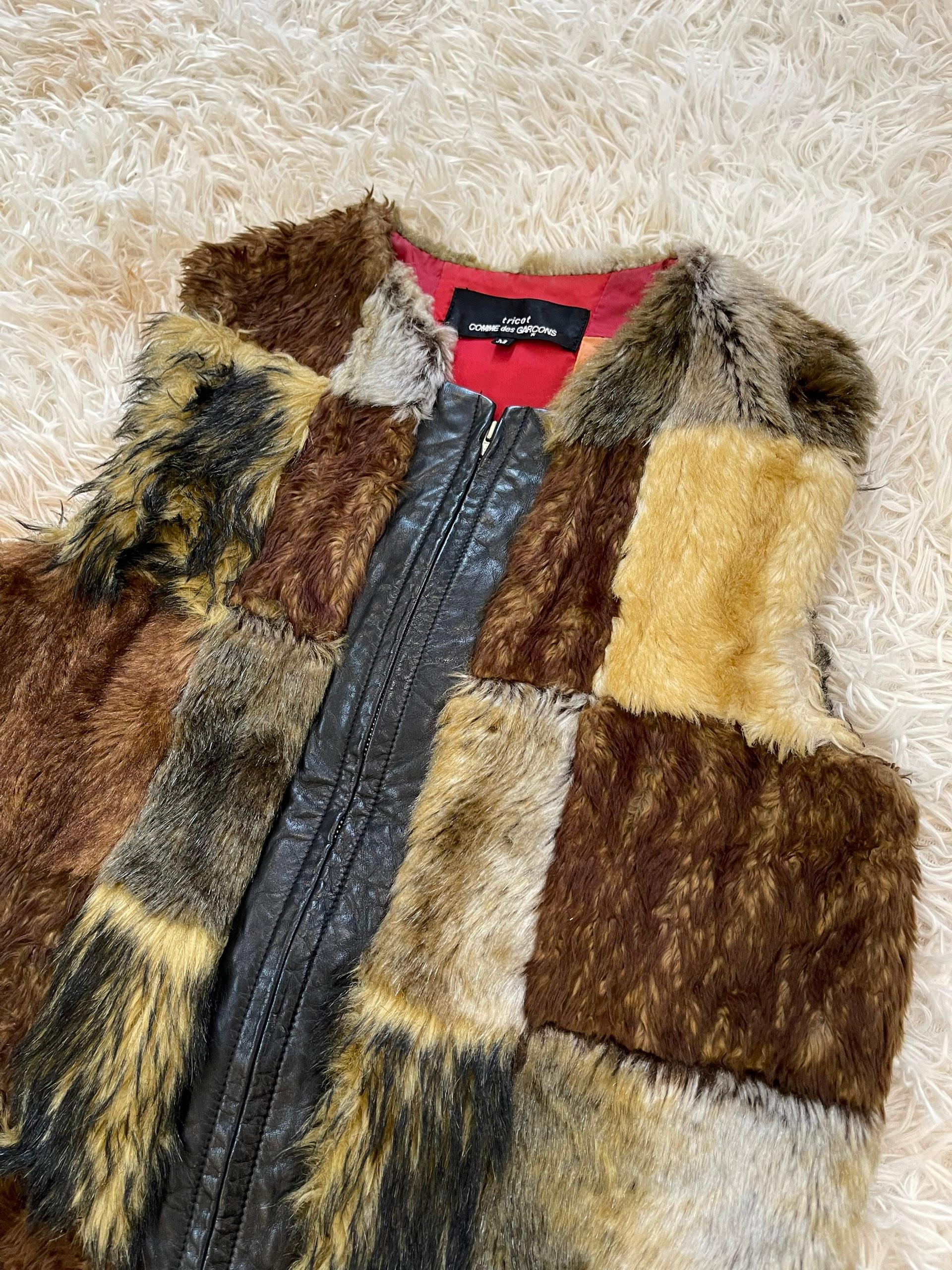 Vintage 1980's Commme Des Garcons Reversible Block Fur Vest In Good Condition For Sale In Seattle, WA