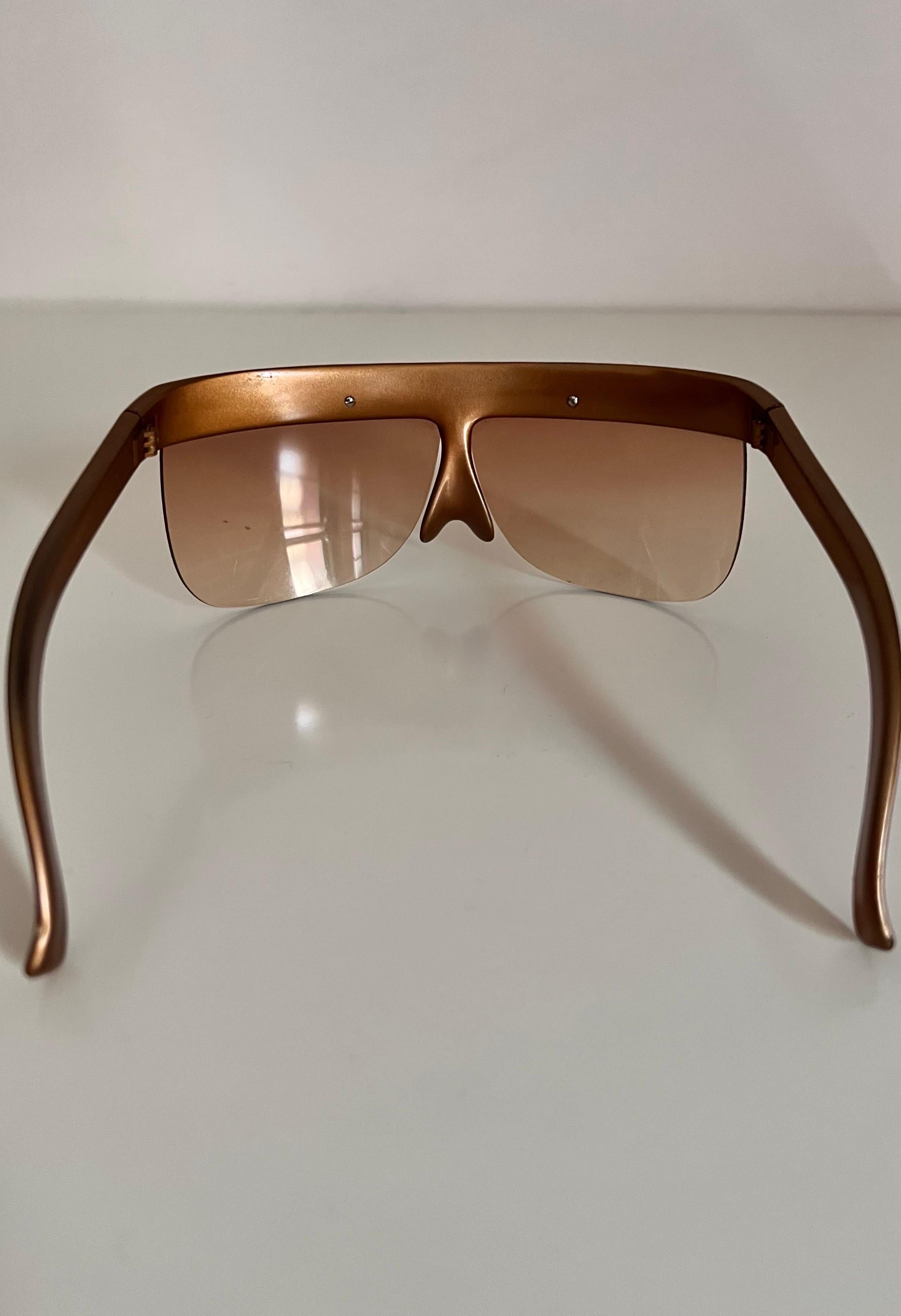 Vintage 1980’s Courrèges gold shield style sunglasses For Sale 4