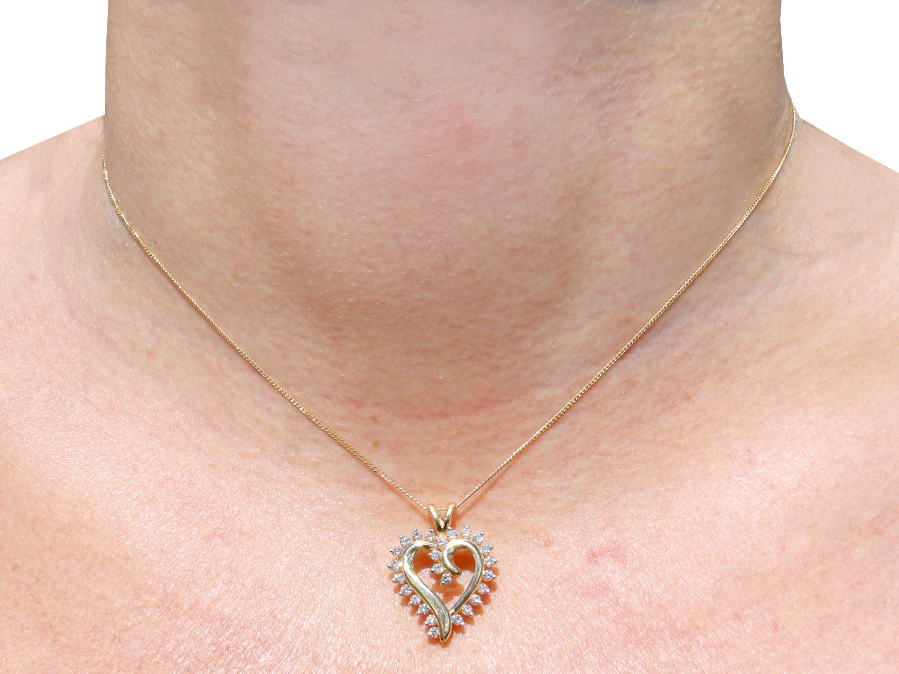 Women's Vintage 1980s Diamond and Yellow Gold Heart Pendant For Sale