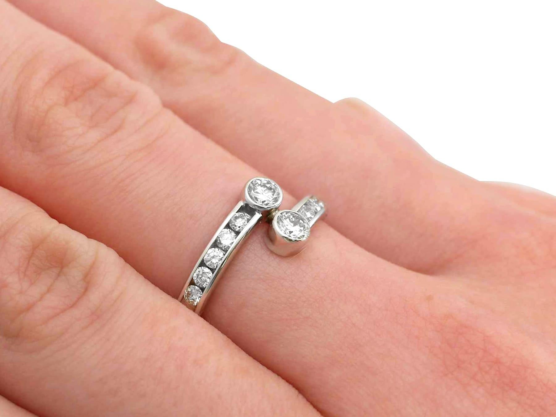Vintage 1980s Diamond White Gold Twist Ring For Sale 3