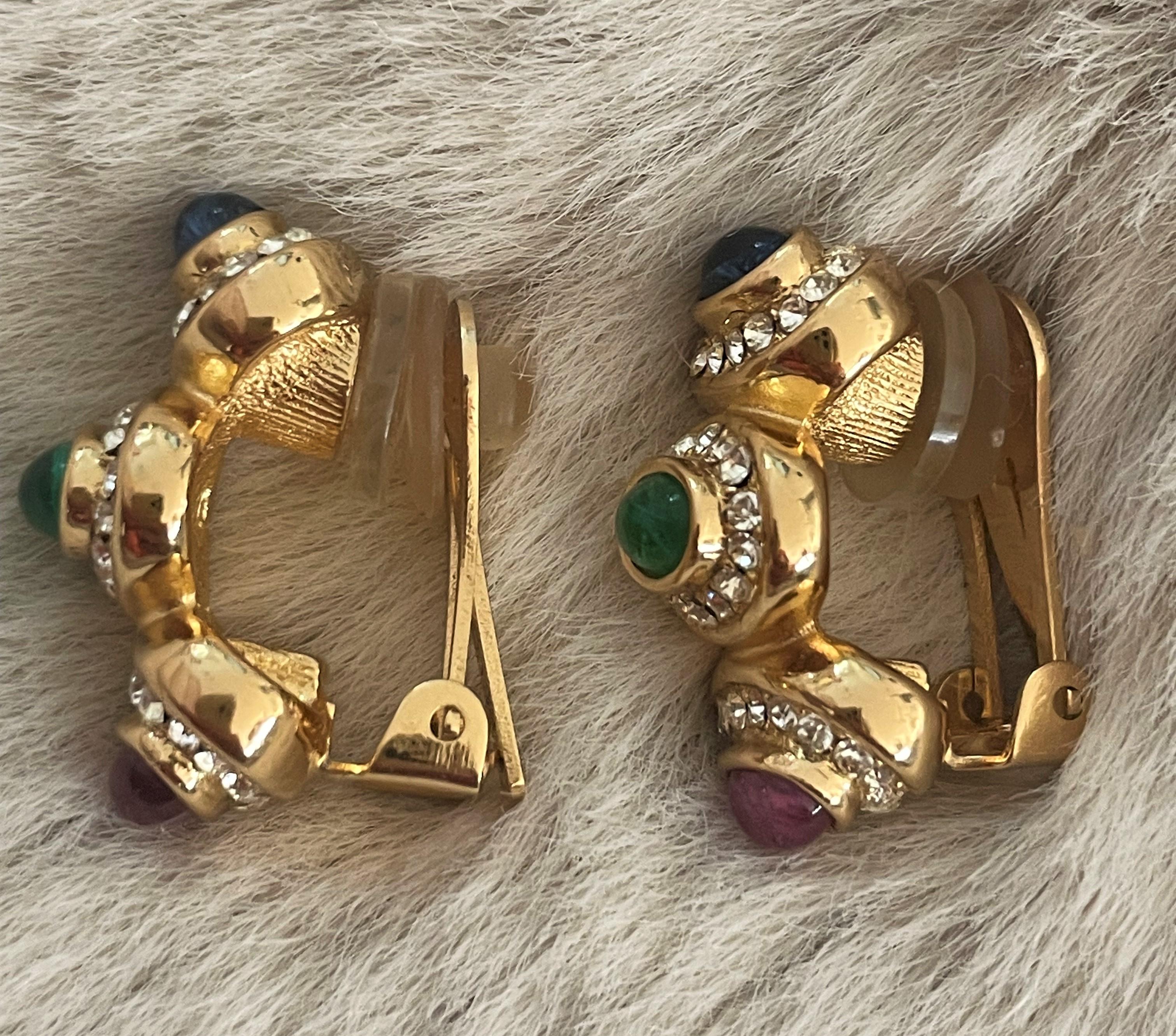 Vintage 1980's DIOR Moghul Cabochon Jeweled Earrings In Excellent Condition For Sale In 'S-HERTOGENBOSCH, NL