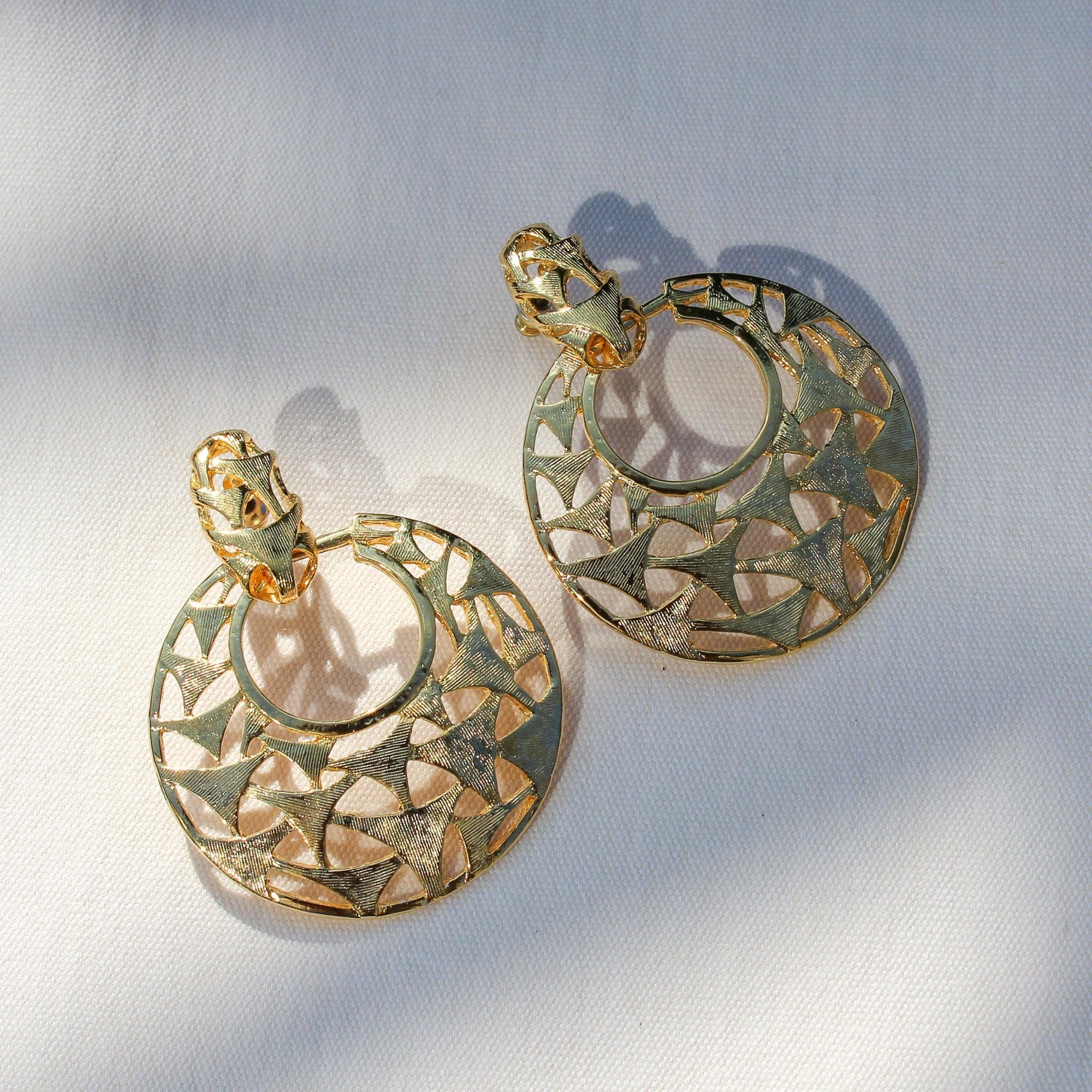 Vintage 1980s Earrings for Pierced Ears - 18 Carat Gold Plated Deadstock In New Condition For Sale In London, GB