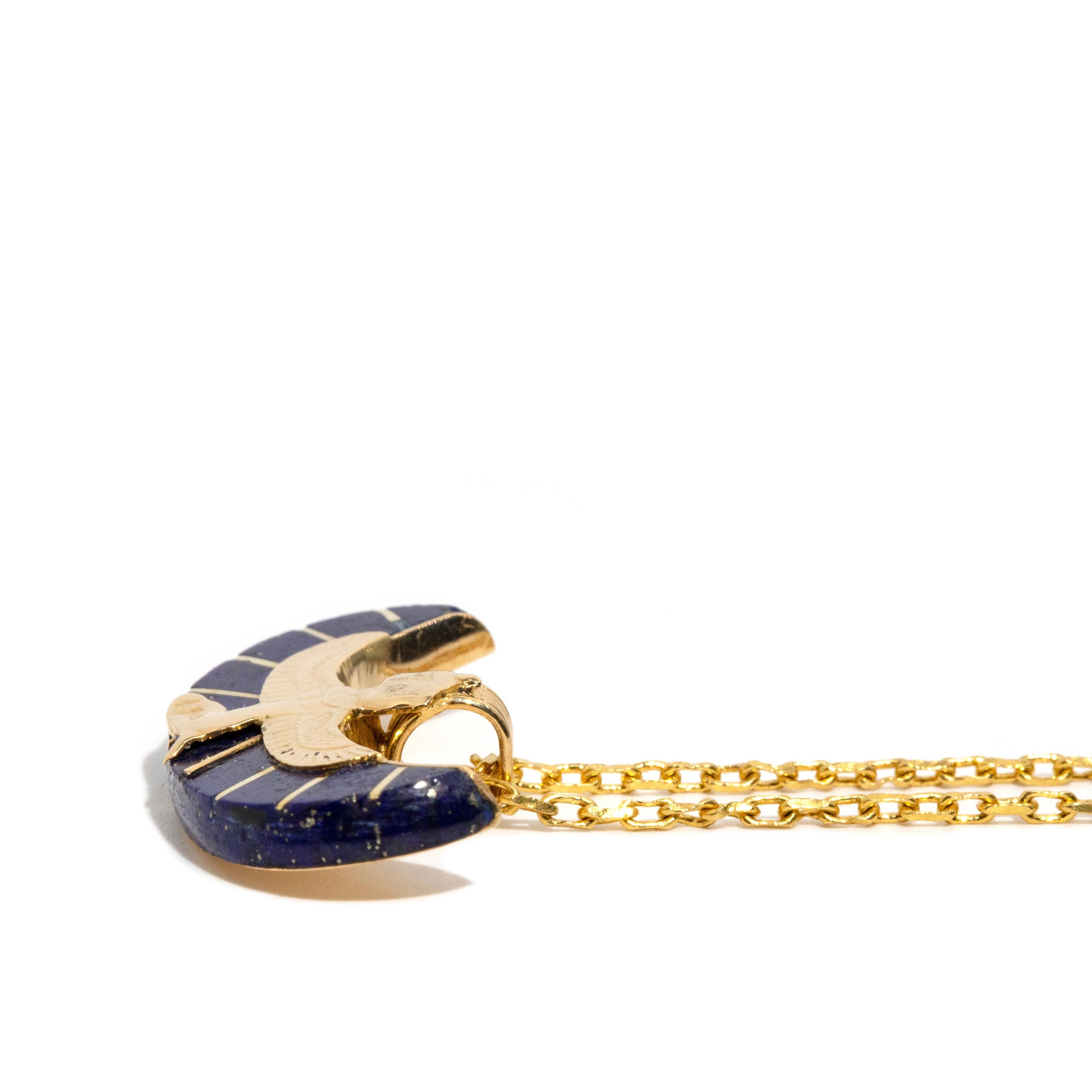 Vintage 1980s Egyptian Deity Inspired Lapis Lazuli Pendant & Chain 18 Carat Gold In Good Condition In Hamilton, AU