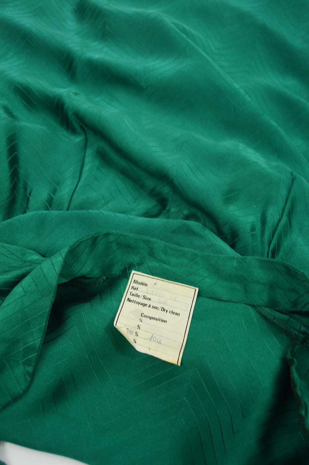 Vintage 1980s Emerald Green Silk Bishop Sleeve Collared Blouson Evening Dress 5