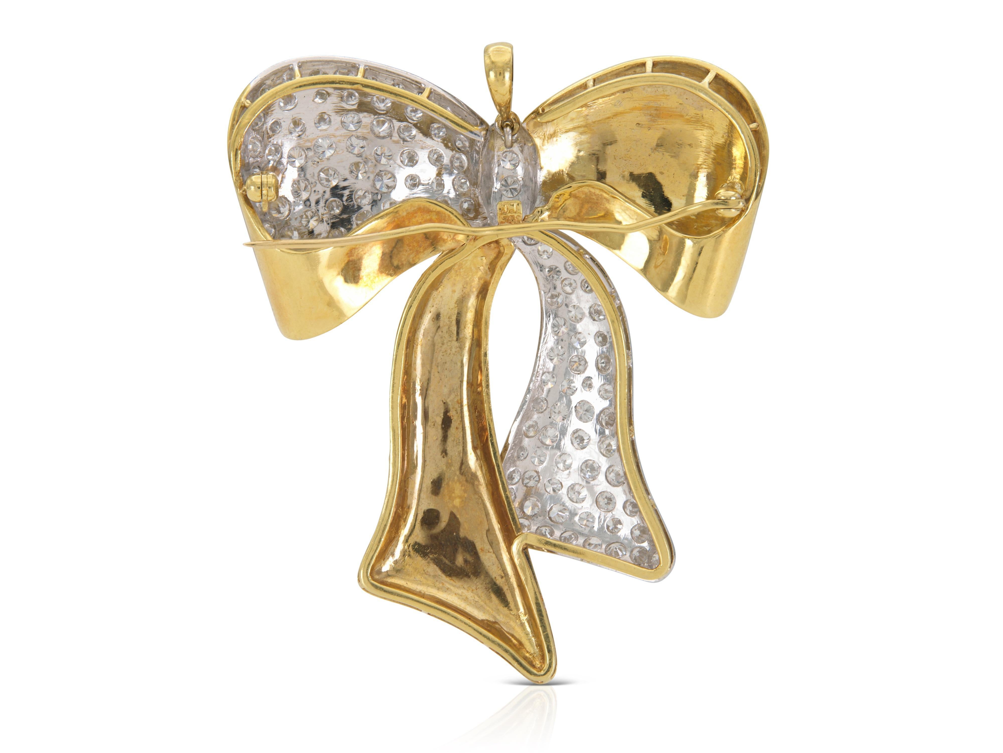 Colgante broche lazo vintage de oro de los 80 y diamantes de 10,50 quilates en Bueno estado para la venta en New York, NY