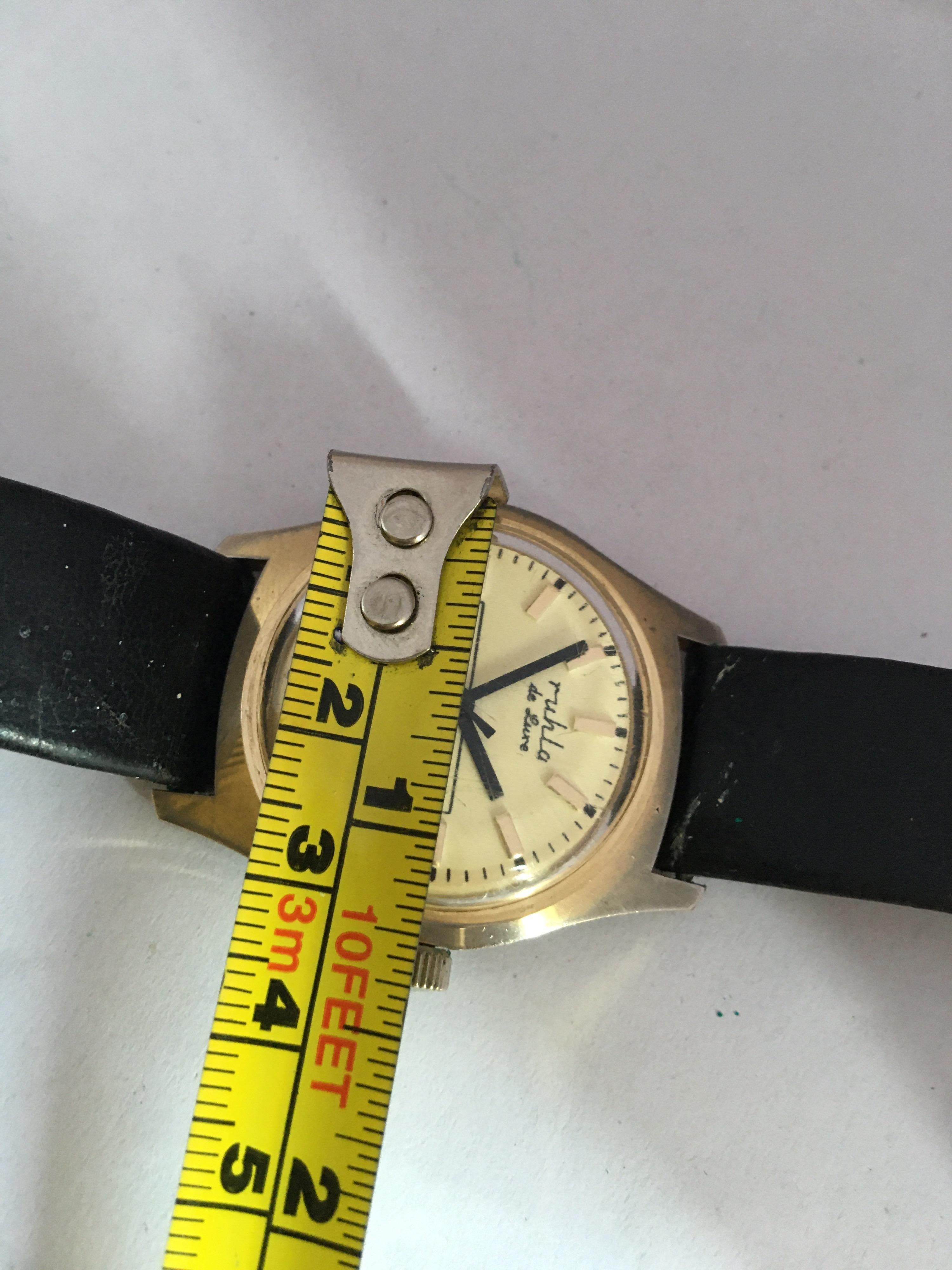 Vintage 1980s Gold-Plated and Stainless Steel Back Mechanical Watch For Sale 3