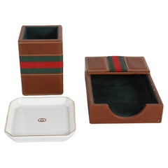Set di accessori da scrivania Gucci vintage anni '80 - Portapenne e portacarte in pelle e vassoio