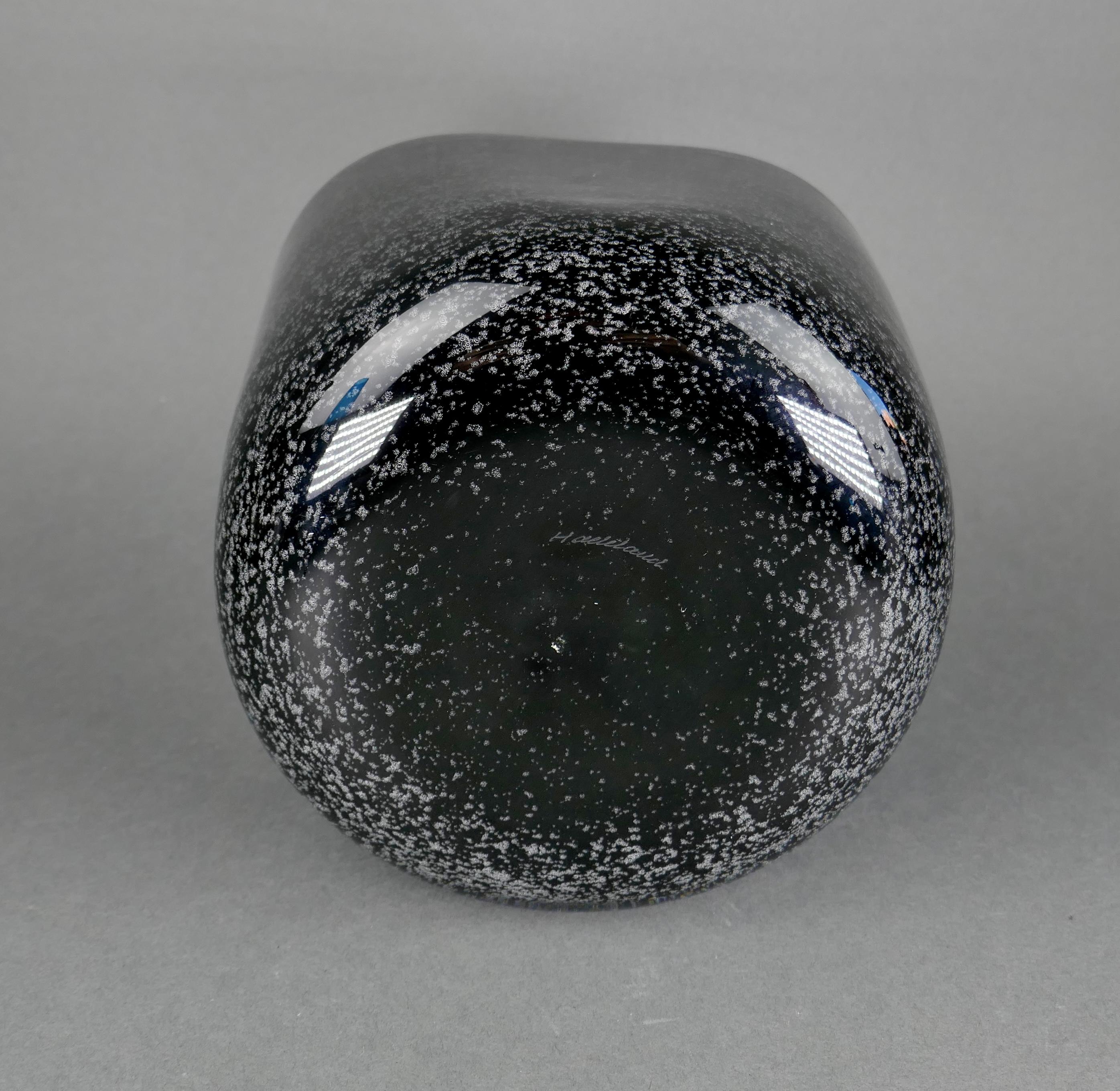 Vintage 1980s Hadeland Glassverk Noruega Arte Negro Vidrio Controlado Bubble Bowl en venta 1
