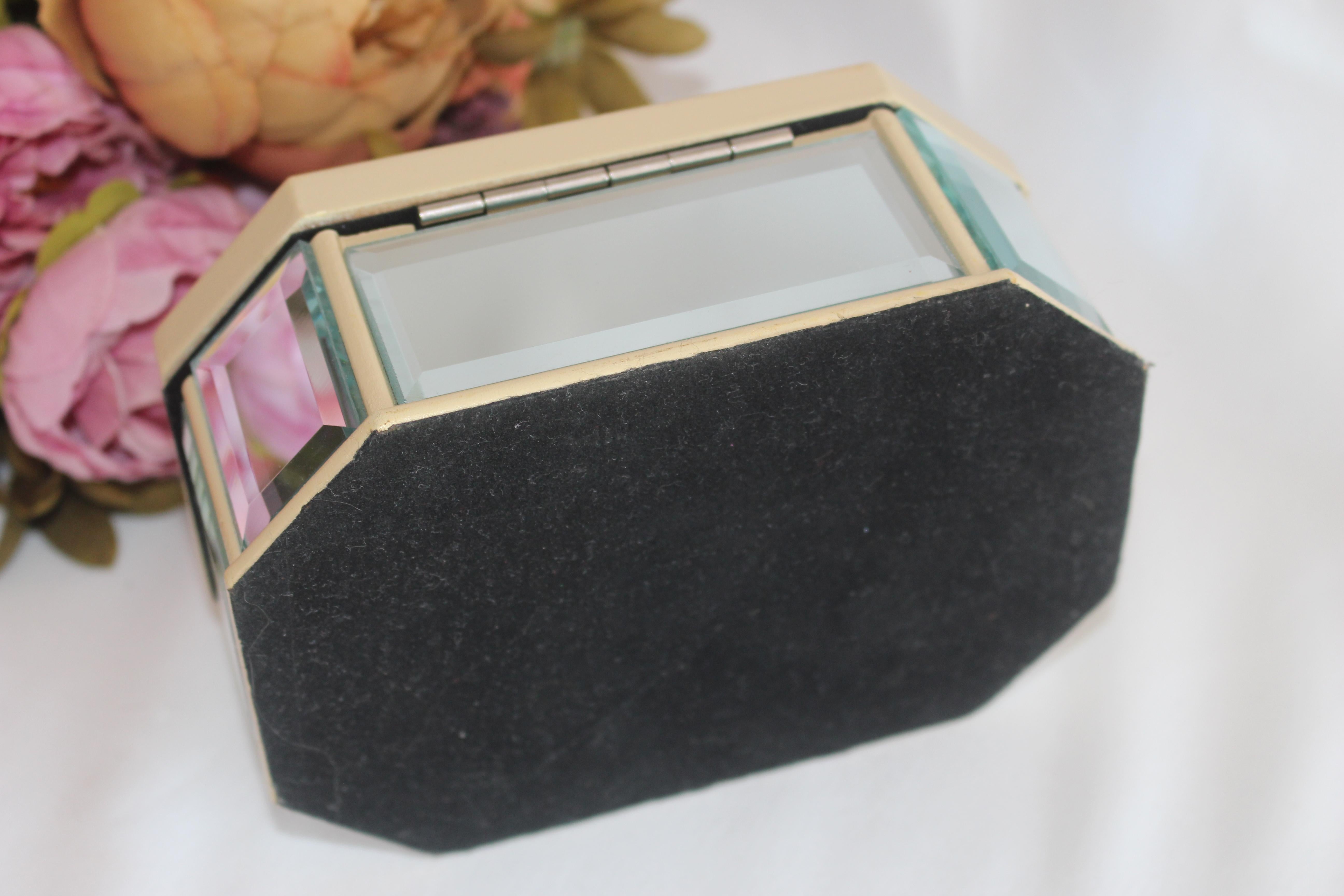 Vintage 1980s Handcrafted Mirrored Beveled Jewelry Box Glass & Velvet For Sale 7