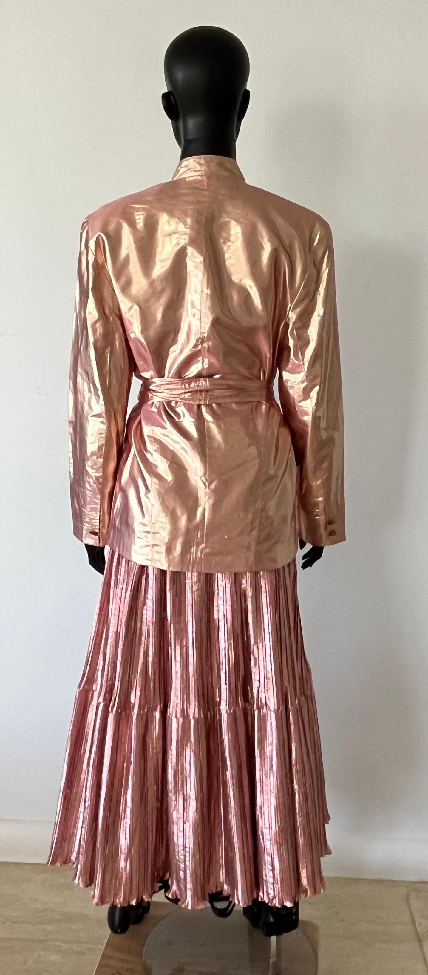 Vintage 1980s John Cavill Australia plissé pleat skirt suit with belt For Sale 3