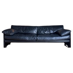Vintage Italian Sofa in Black Leather and Glossy Lacquered , 1970's Timeless