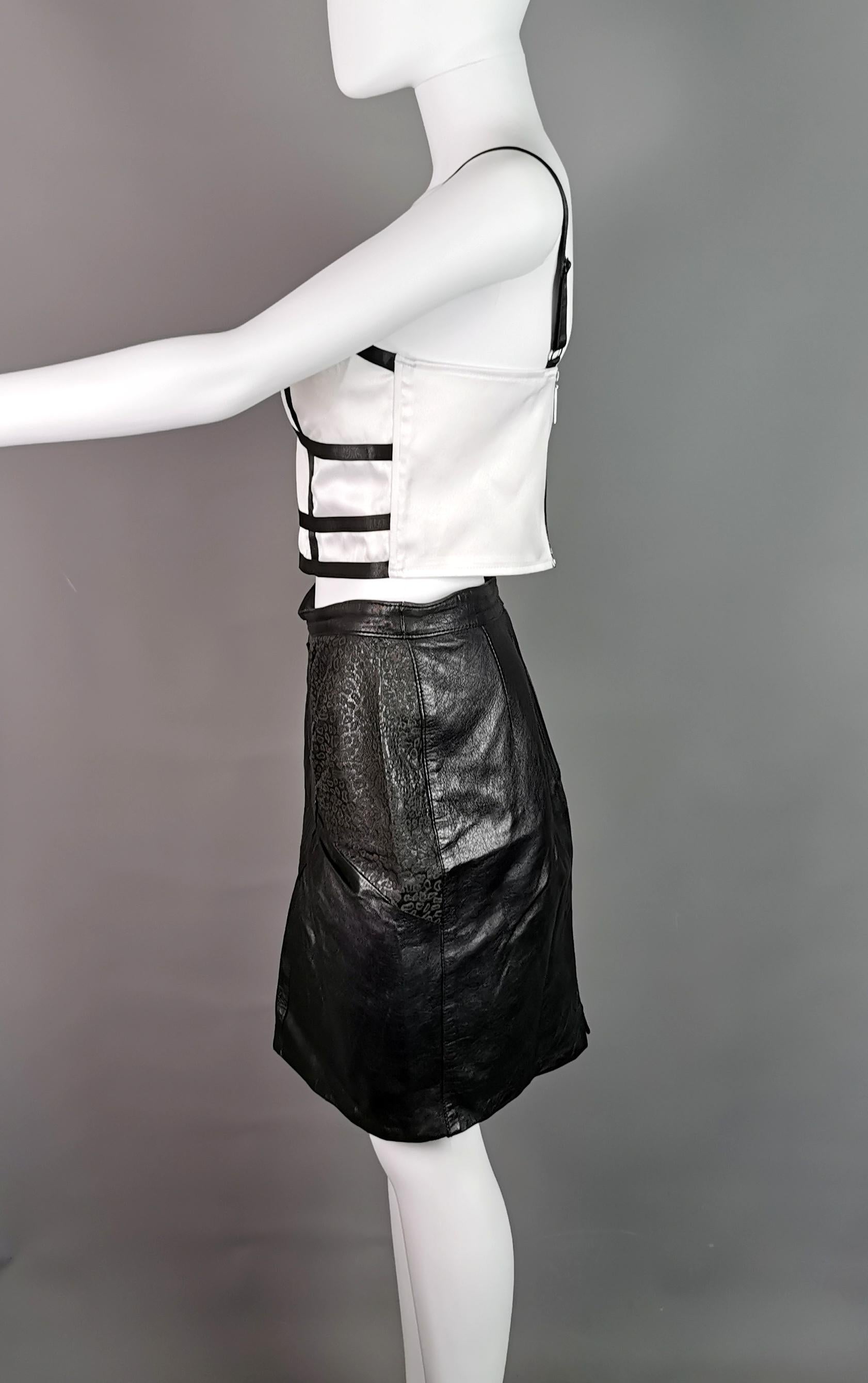 Black Vintage 1980s leather mini skirt, animal print