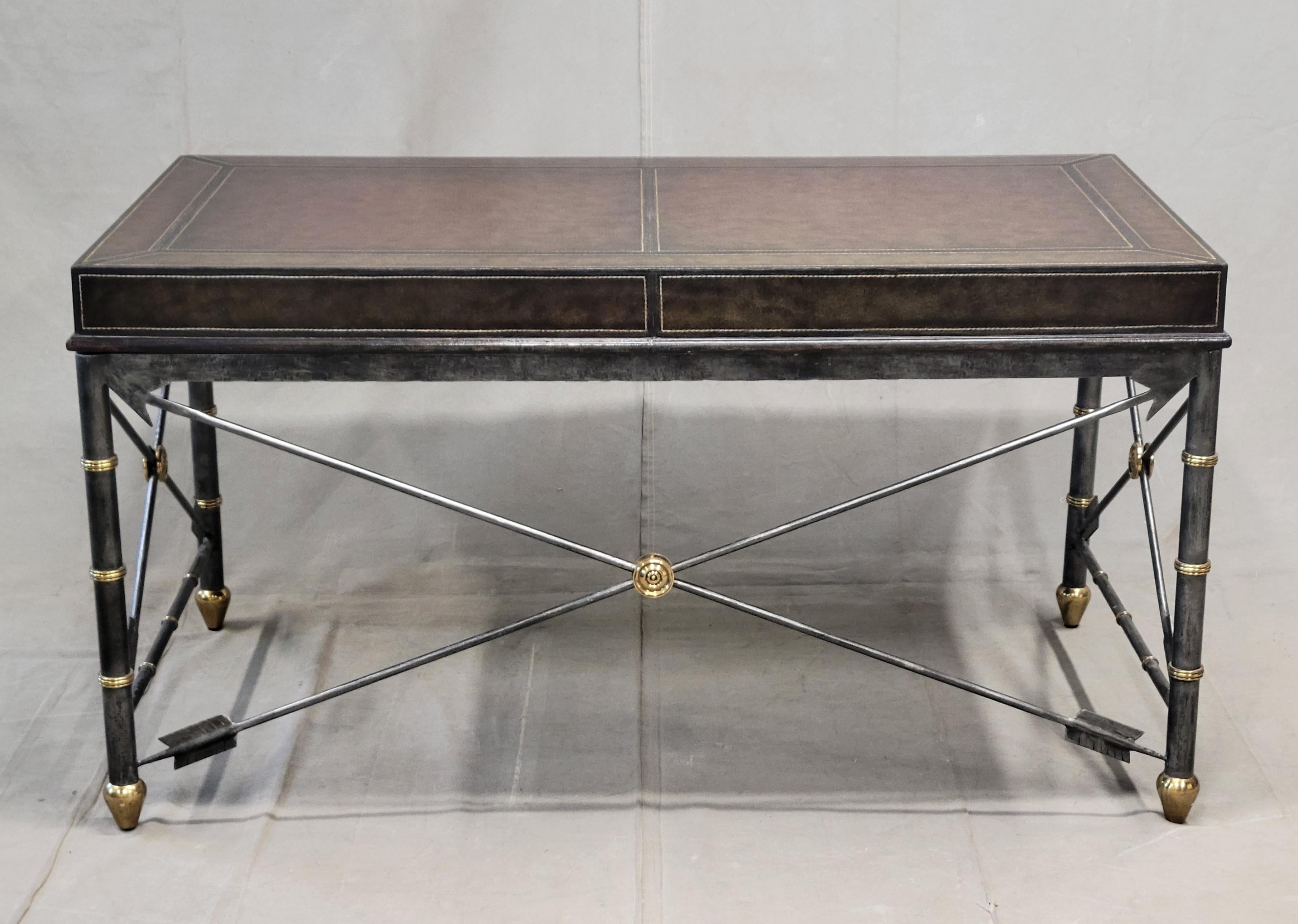 Vintage 1980s Maitland Smith Neoclassical Style Leather Top Writing Desk en venta 3