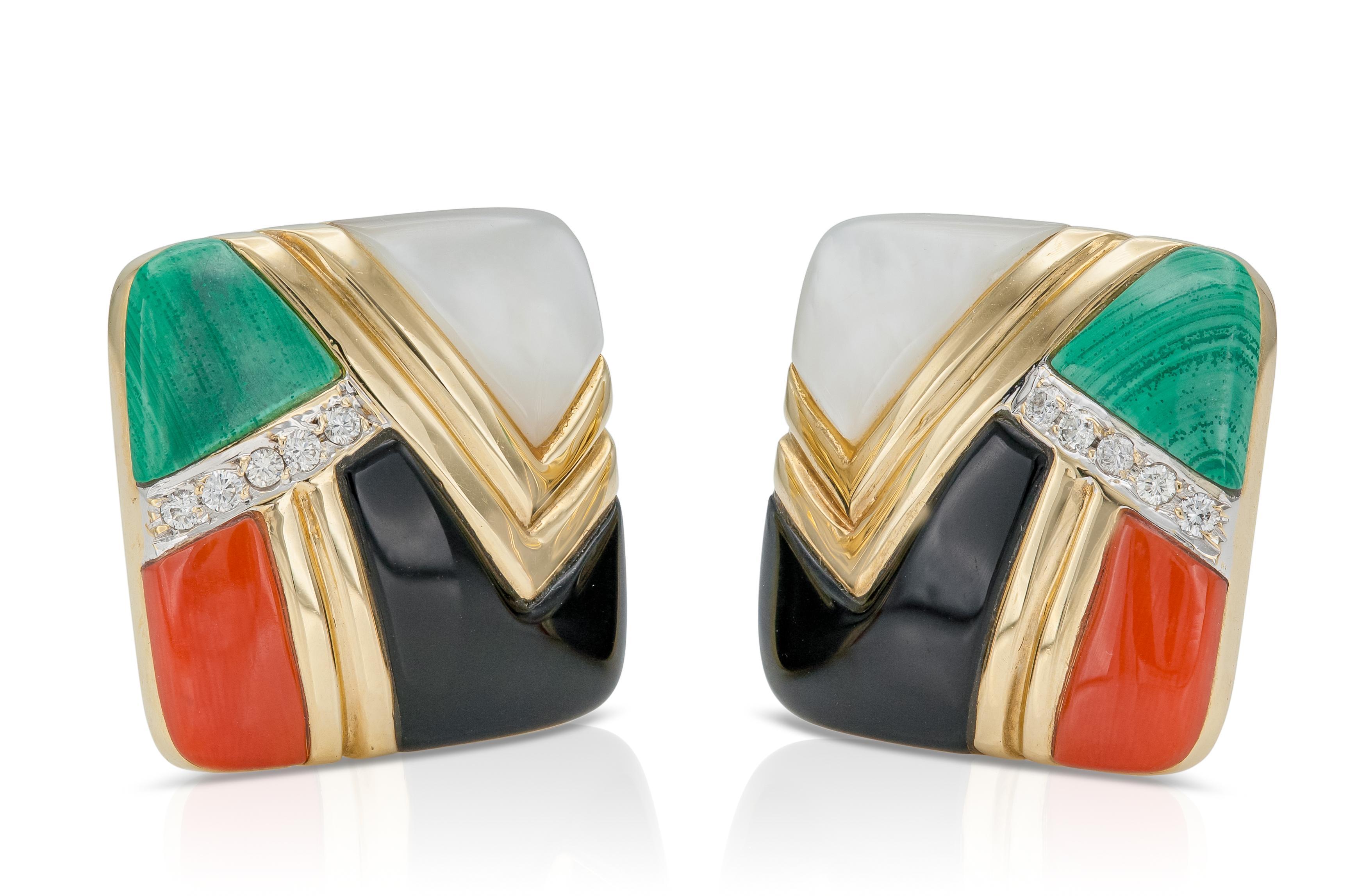 Finely crafted in 14k yellow gold with Onyx, Coral, Mother of Pearl, Malachite, and Round Brilliant cut Diamonds weighing approximately a total of 0.30 carats.
Circa 1980s
7/8 x 7/8 inches