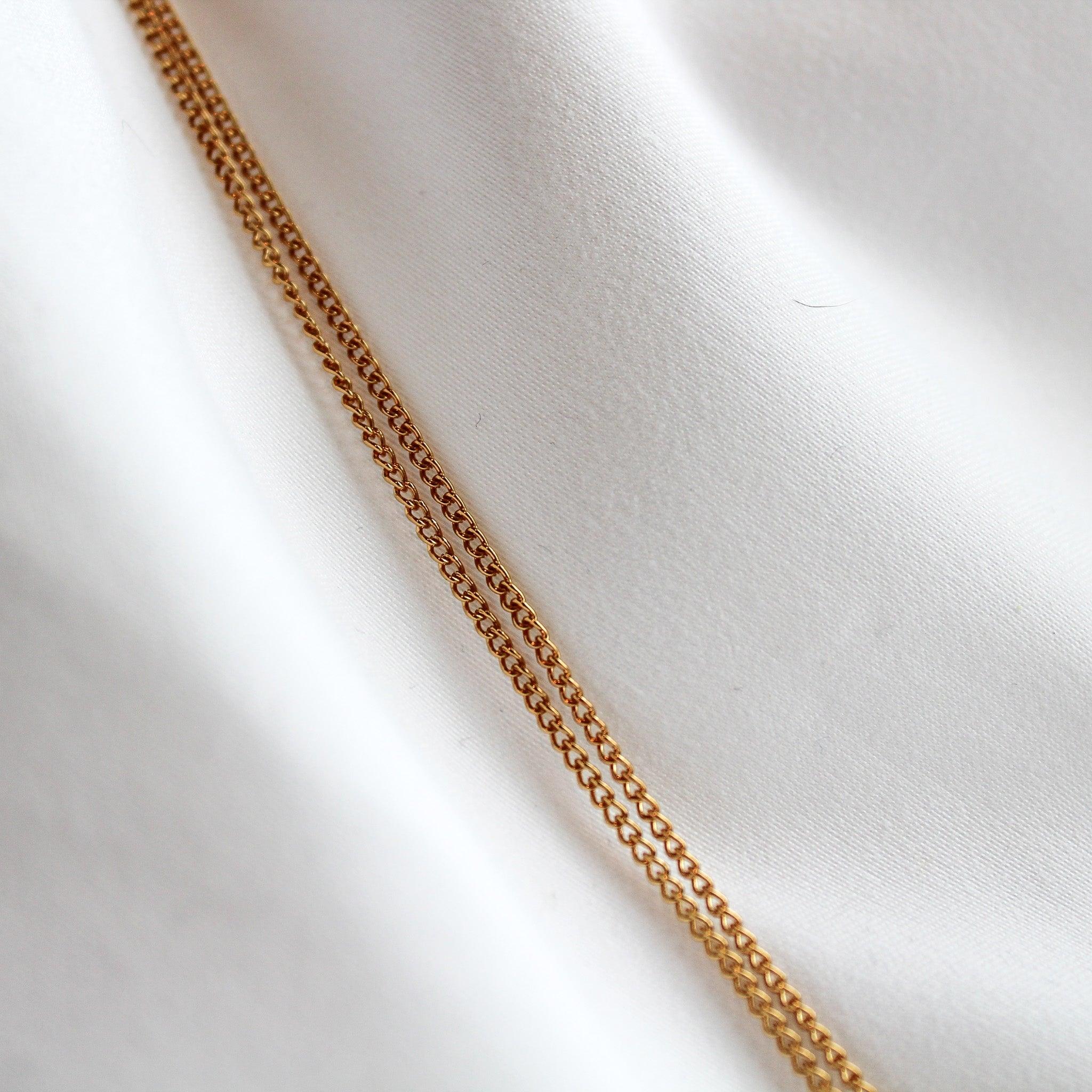 Women's Vintage 1980s Necklace - 18 Carat Gold Plated Vintage Deadstock For Sale