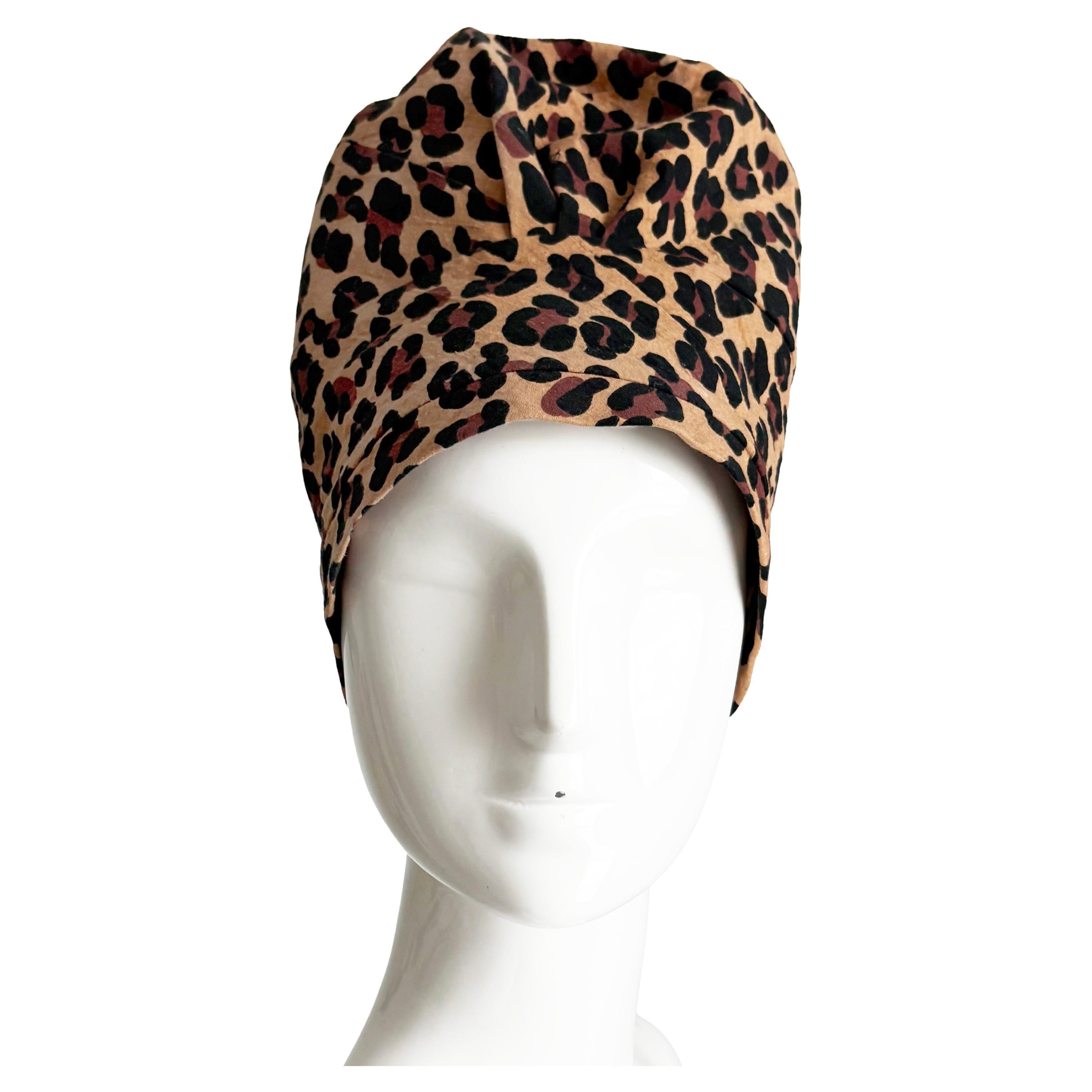Vintage By degli anni '80 Norma Kamali Leopard Print Turban Cap Oversize Statement Rare HTF