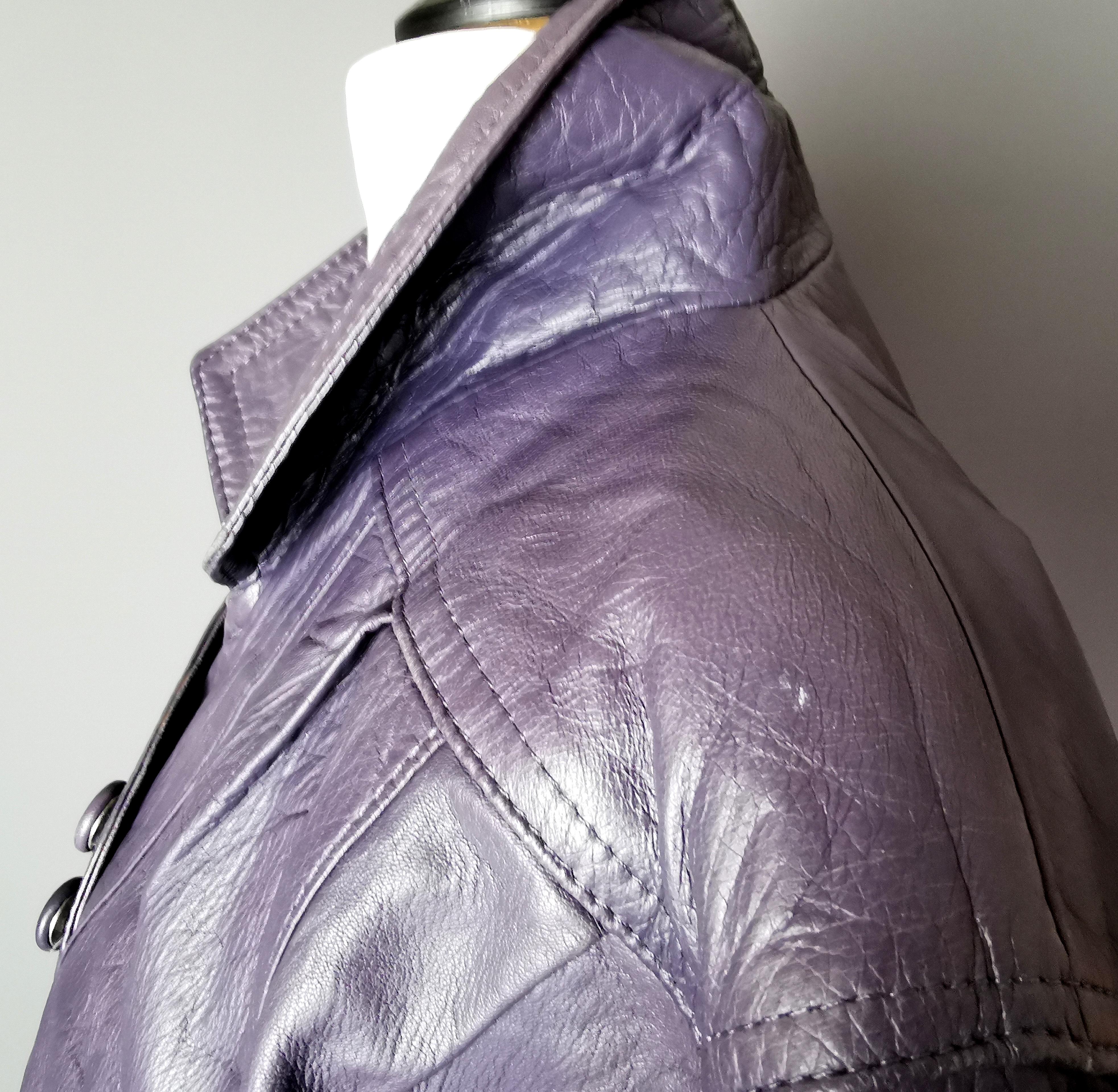 Women's Vintage 1980s oversized leather jacket, purple 