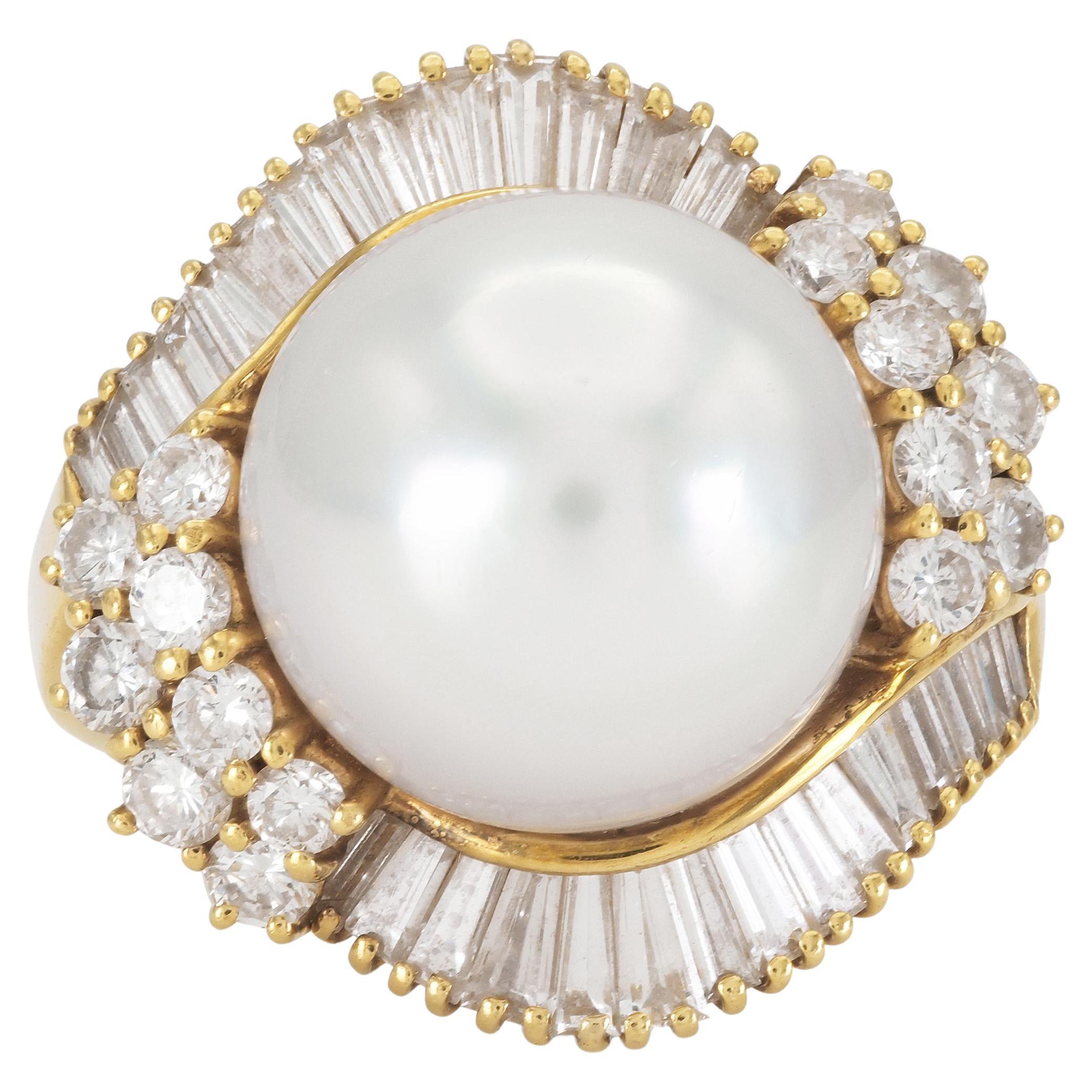 Vintage 1980s Pearl and Diamond Ring For Sale