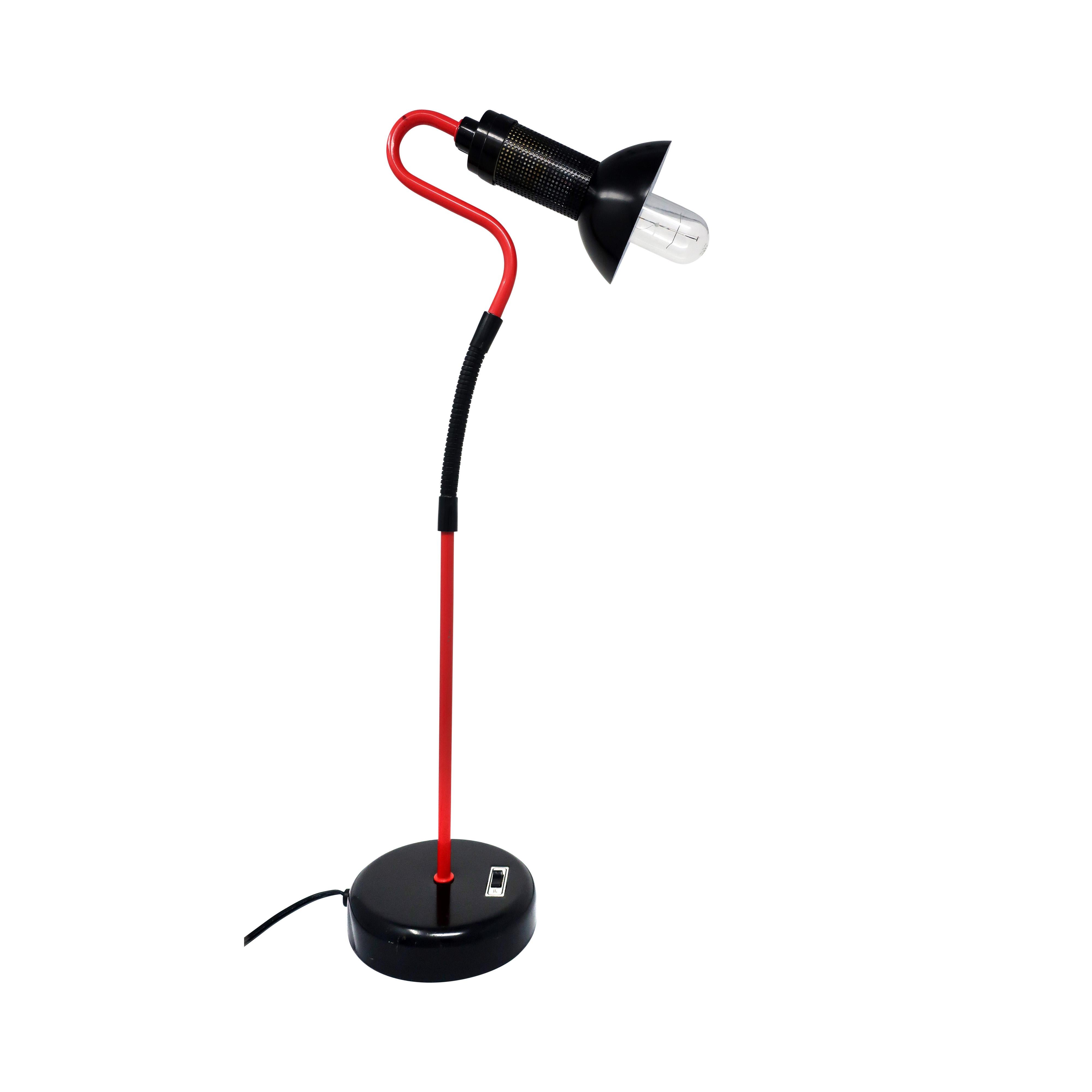 Vintage 1980s Perforated Metal Postmodern Desk Lamp In Good Condition For Sale In Brooklyn, NY