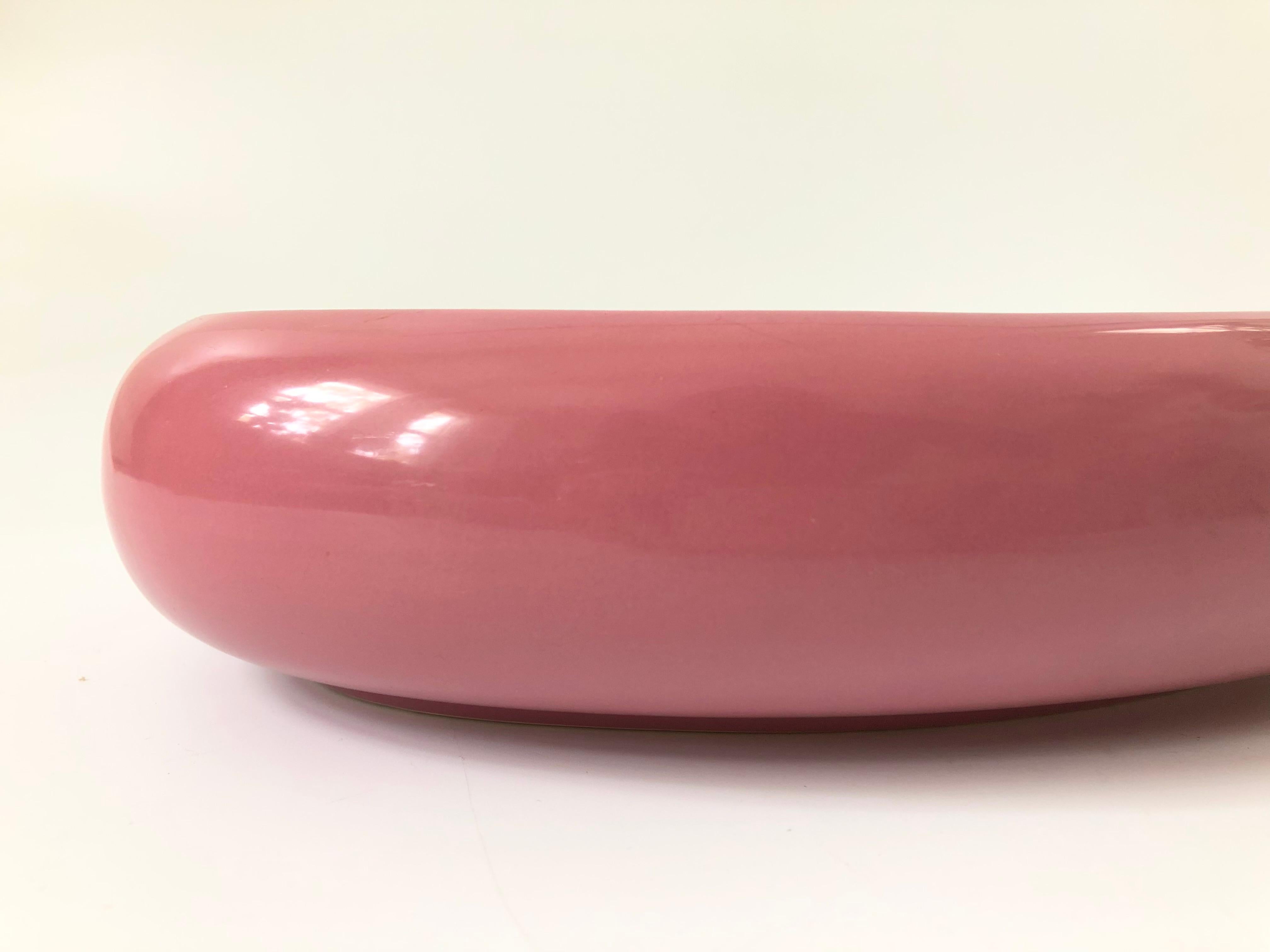 Vintage 1980s Pink Ceramic Oval Tray In Good Condition In Vallejo, CA