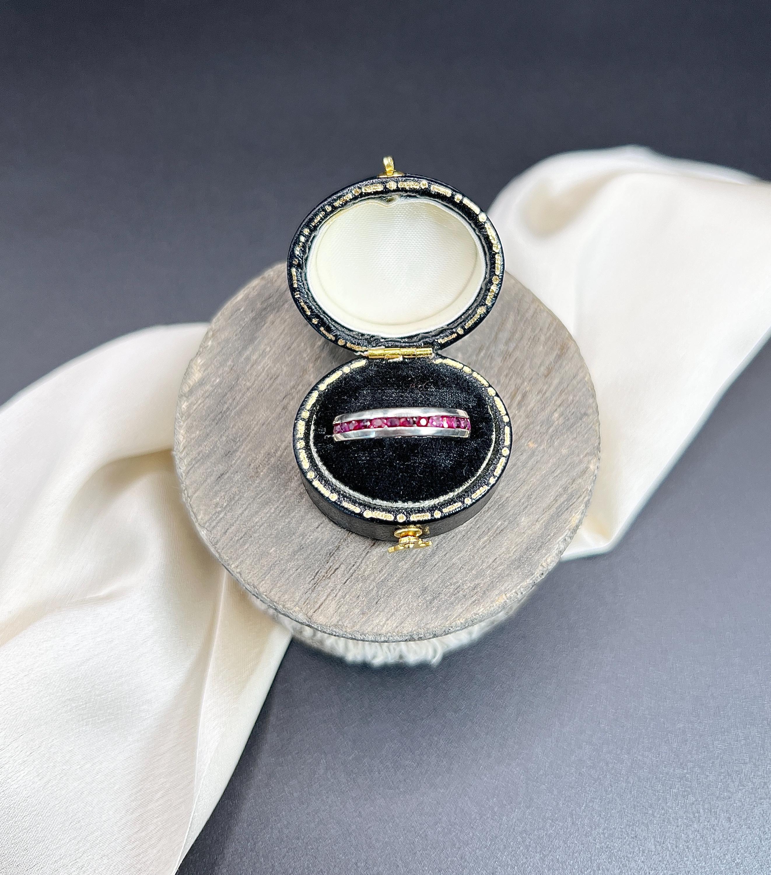 da uomo o donna Anello di platino anni '80 per l'eternità completa, anello per l'anniversario in vendita