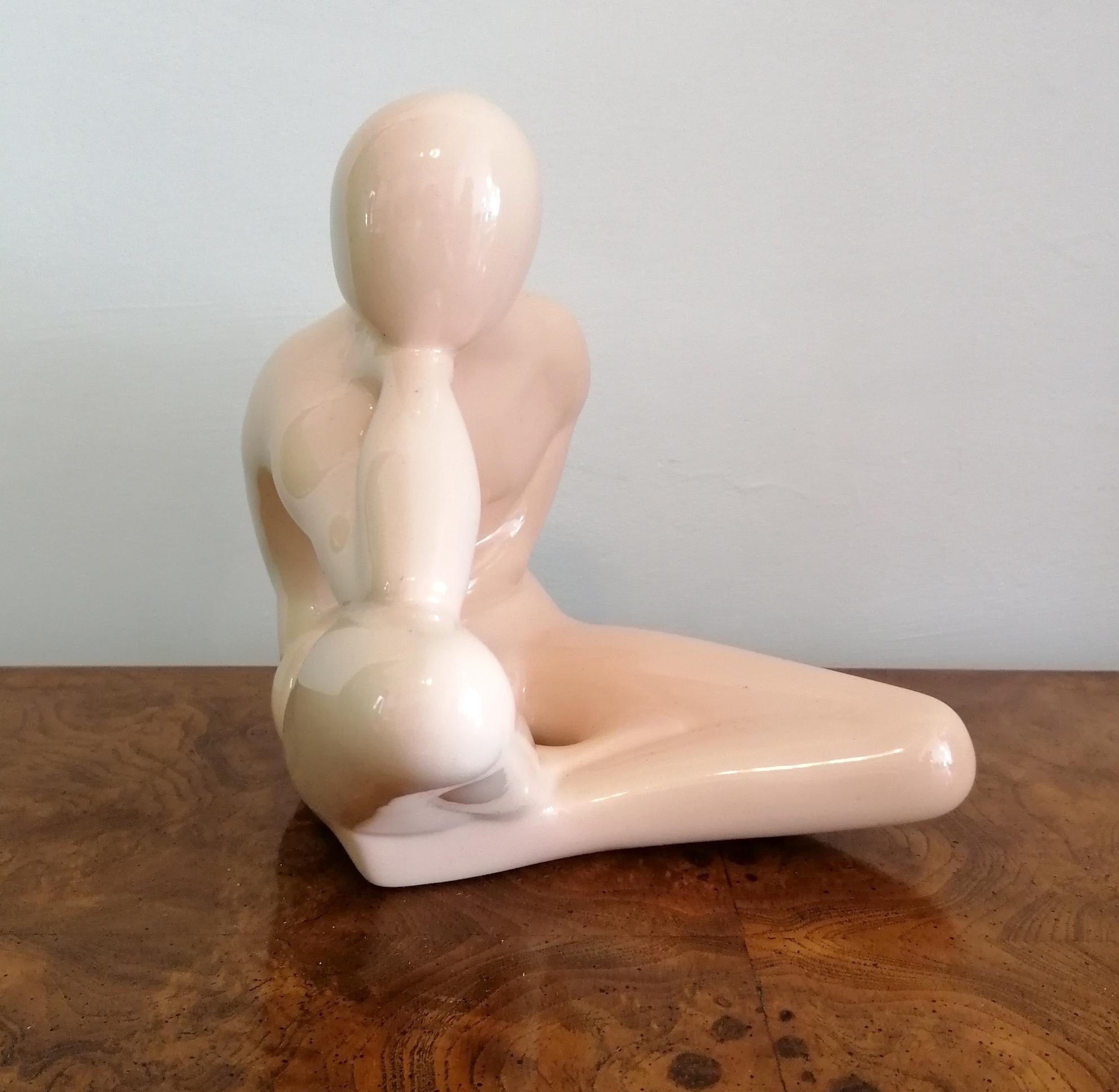A scarce pale pink ceramic nude by Jaru, USA. It's stamped on the base, with a date of 1981. Great condition