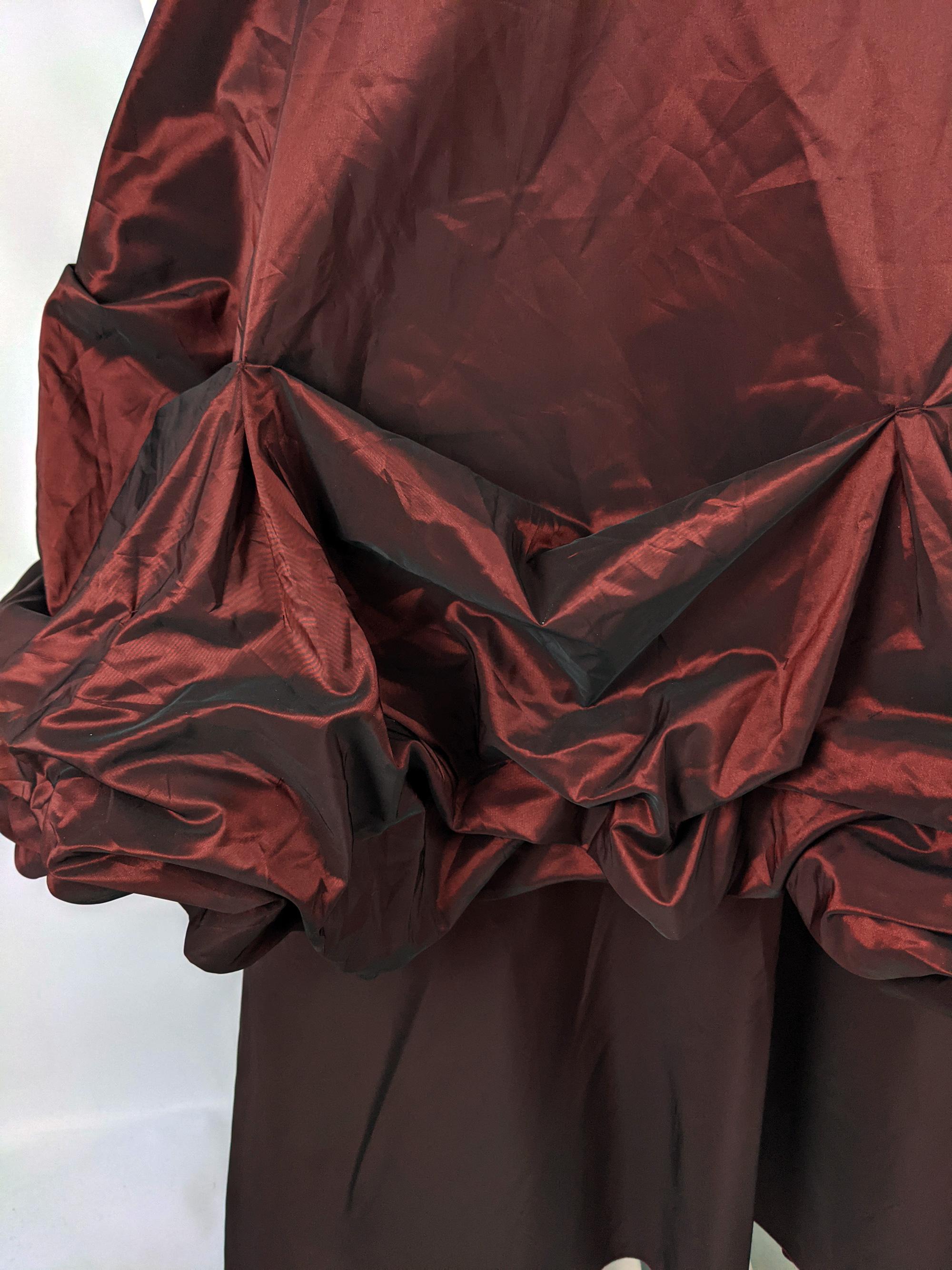 Vintage 1980s Red Taffeta Avant Garde Ruched Taffeta Ball Skirt In Excellent Condition In Doncaster, South Yorkshire