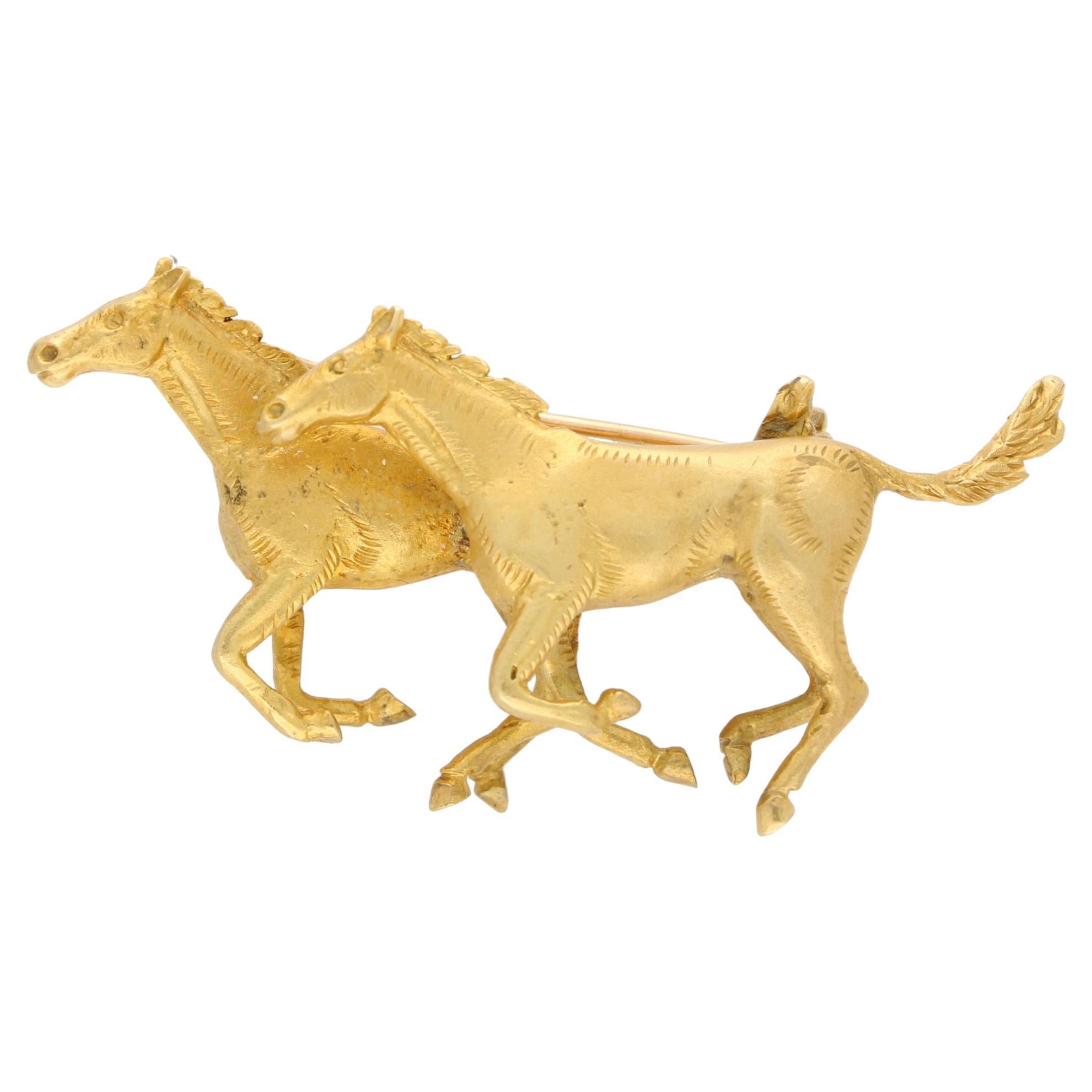 Vintage 1980's Running Horse Brooch in Solid 9k Yellow Gold For Sale