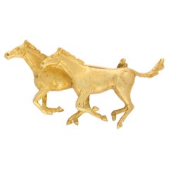 Vintage 1980's Running Horse Brooch in Solid 9k Yellow Gold