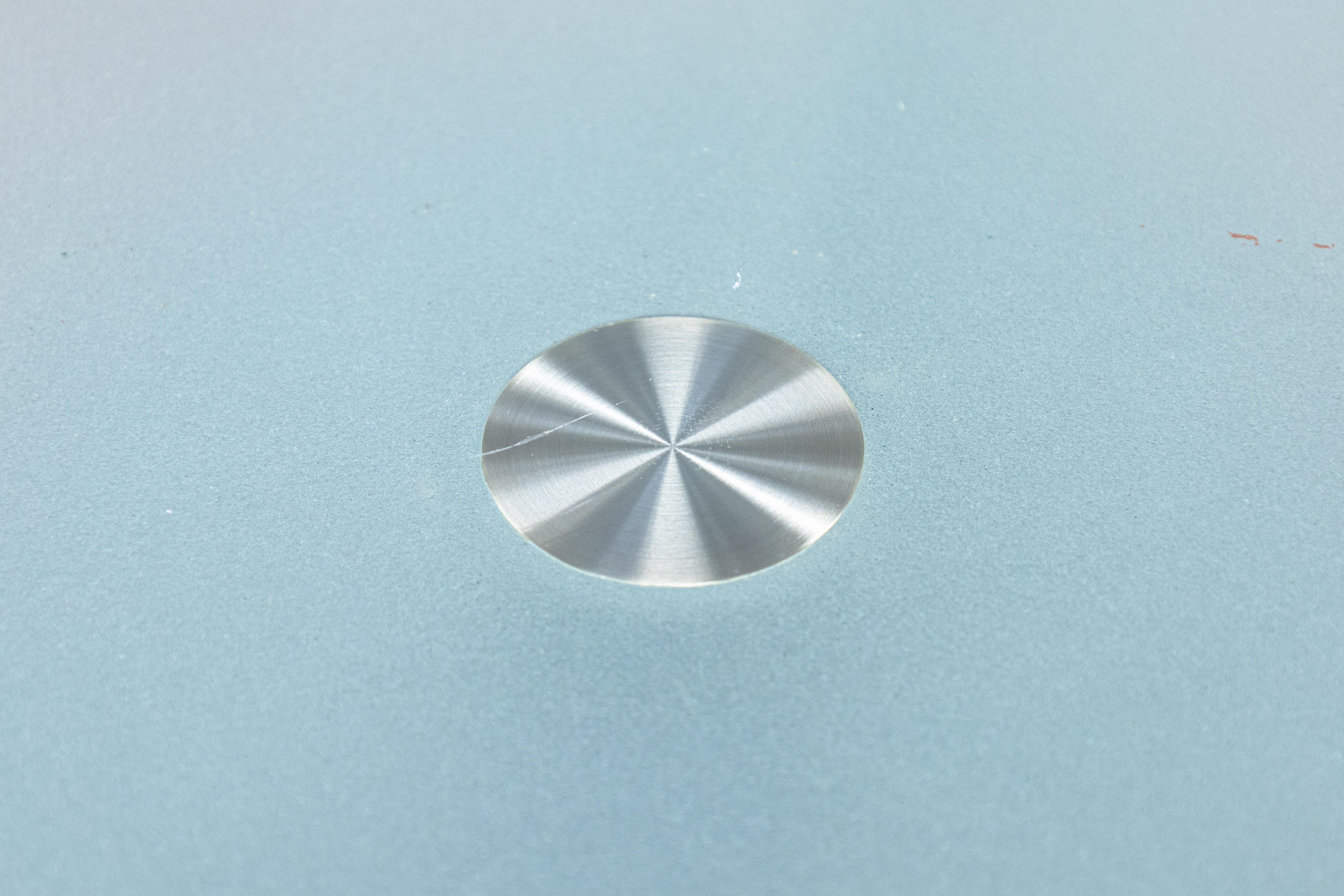 Vintage 1980s Serenissimo Dining Table by Massimo & Lella Vignelli for Acerbis In Good Condition For Sale In Keego Harbor, MI