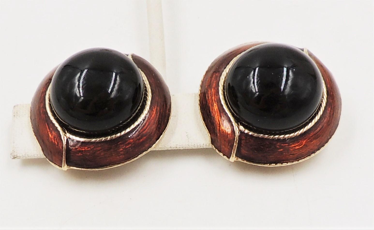 Vintage 1980s Signed Ciner Cabochon Faux-Onyx & Brown Enamel Earrings For Sale 1