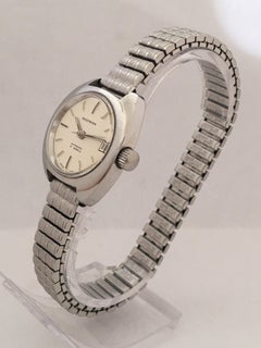 Vintage 1980s Stainless Steel 21 Jewels Ladies Waltham Automatic Watch