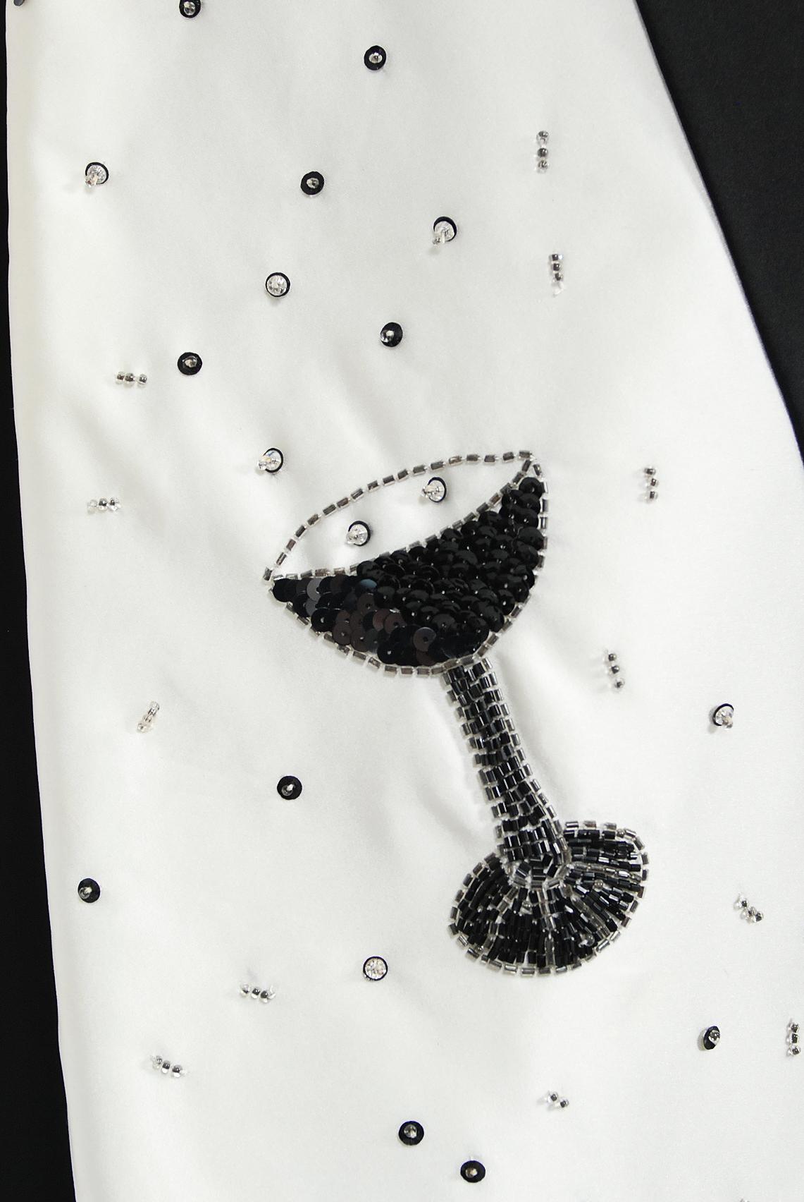 Robe de soirée vintage Paris Couture des années 1980, noire et blanche avec lunettes de champagne fantaisie en vente 4