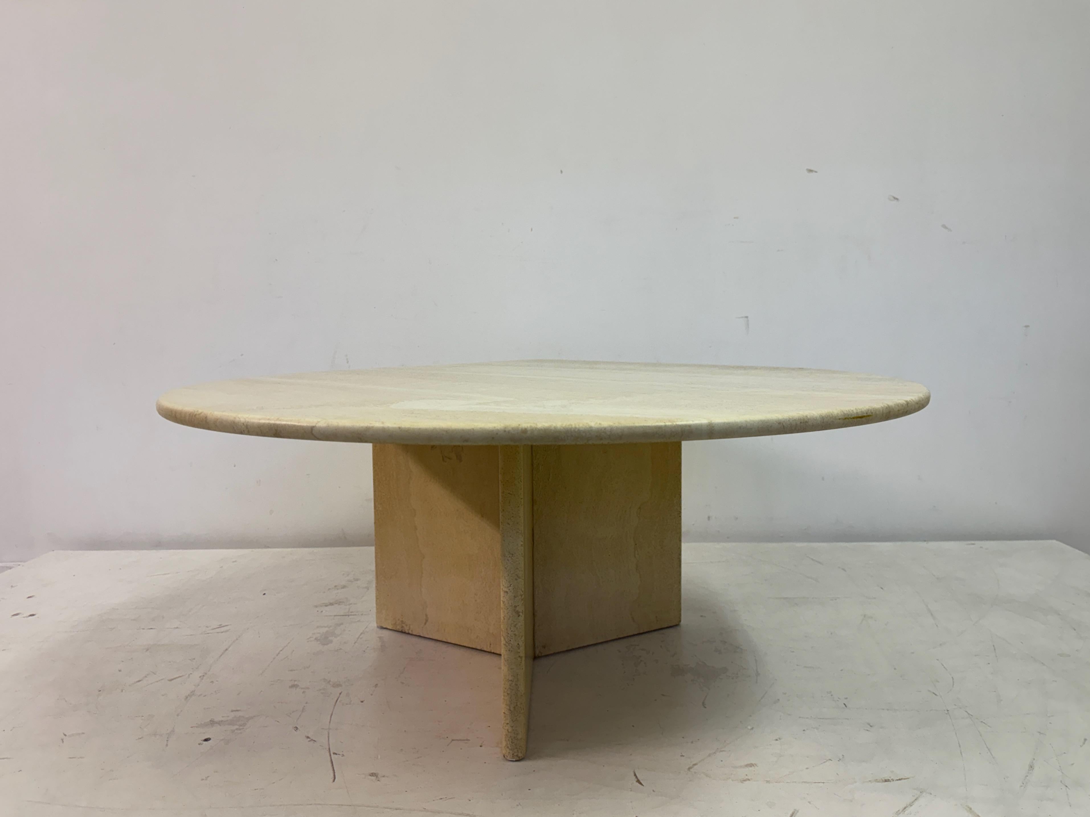 Table basse en travertin vintage des années 1980 en forme de larmes en vente 11