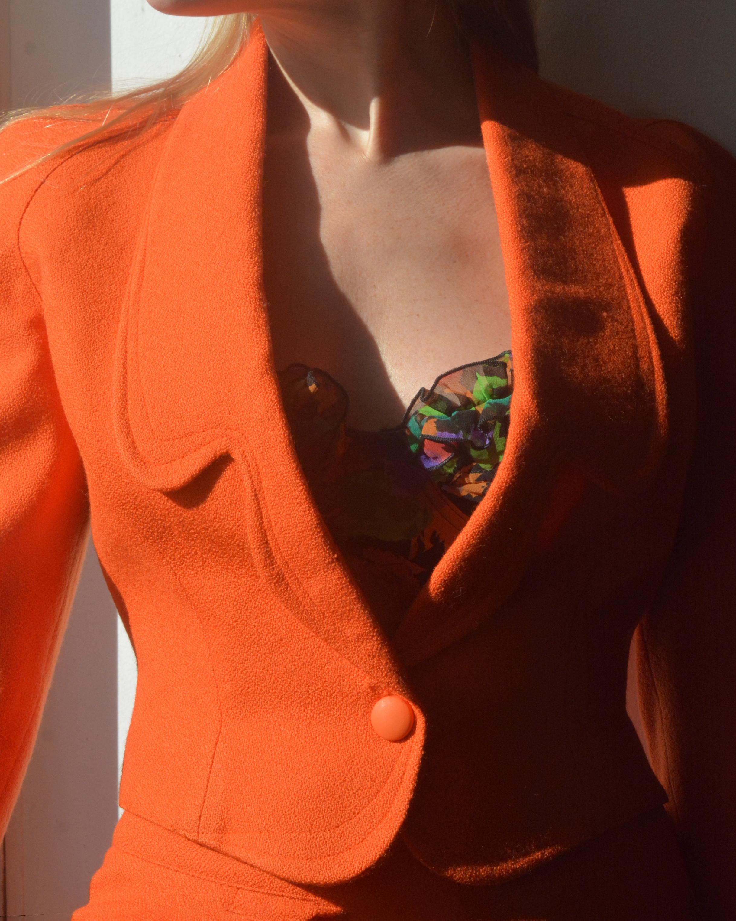 VINTAGE 1980s THIERRY MUGLER BOUCLÉ JACKET + SKIRT SUIT For Sale 7
