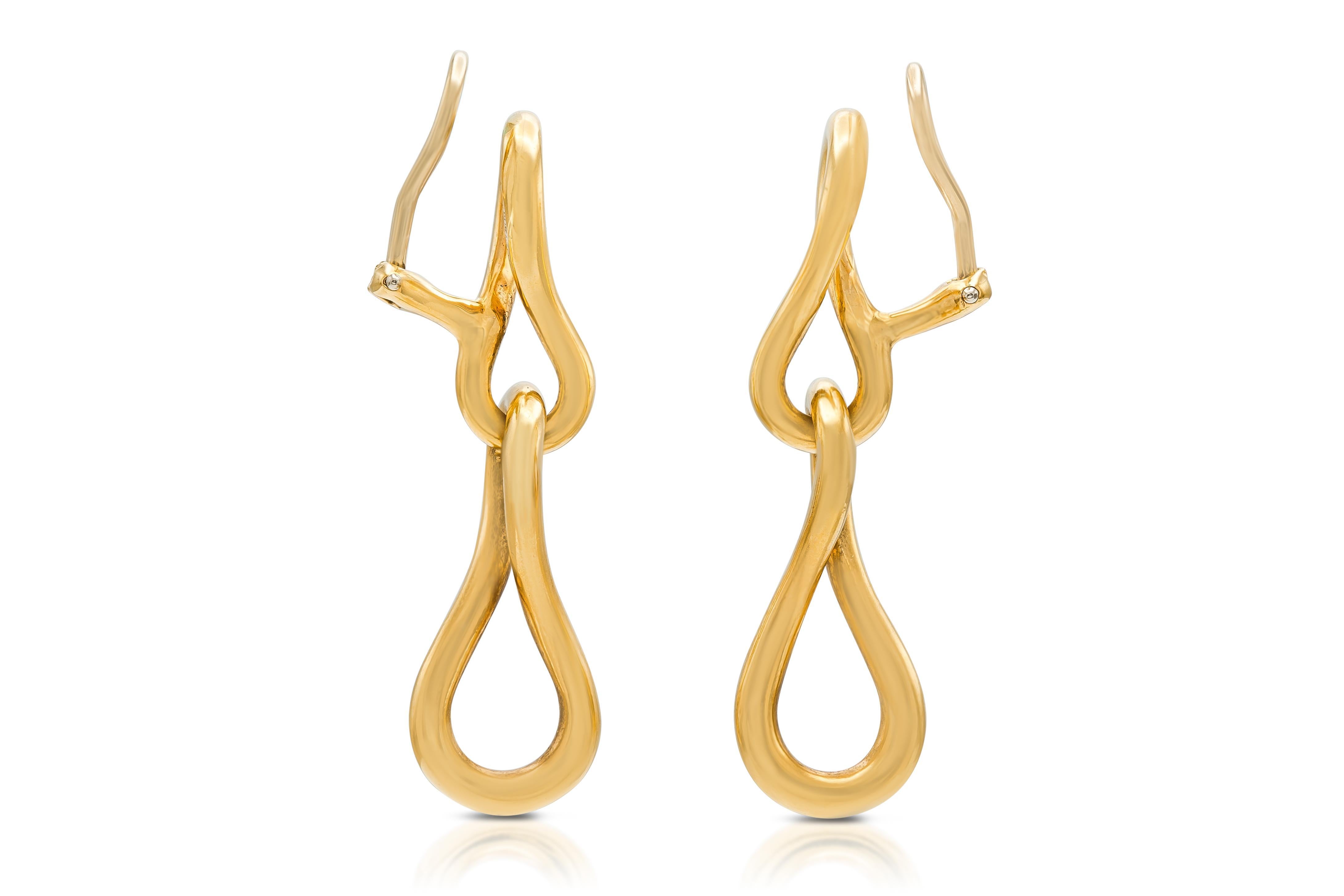 Vintage 1980er Jahre Tiffany & Co. Angela Cummings Verdrehte Link-Ohrringe im Zustand „Gut“ im Angebot in New York, NY