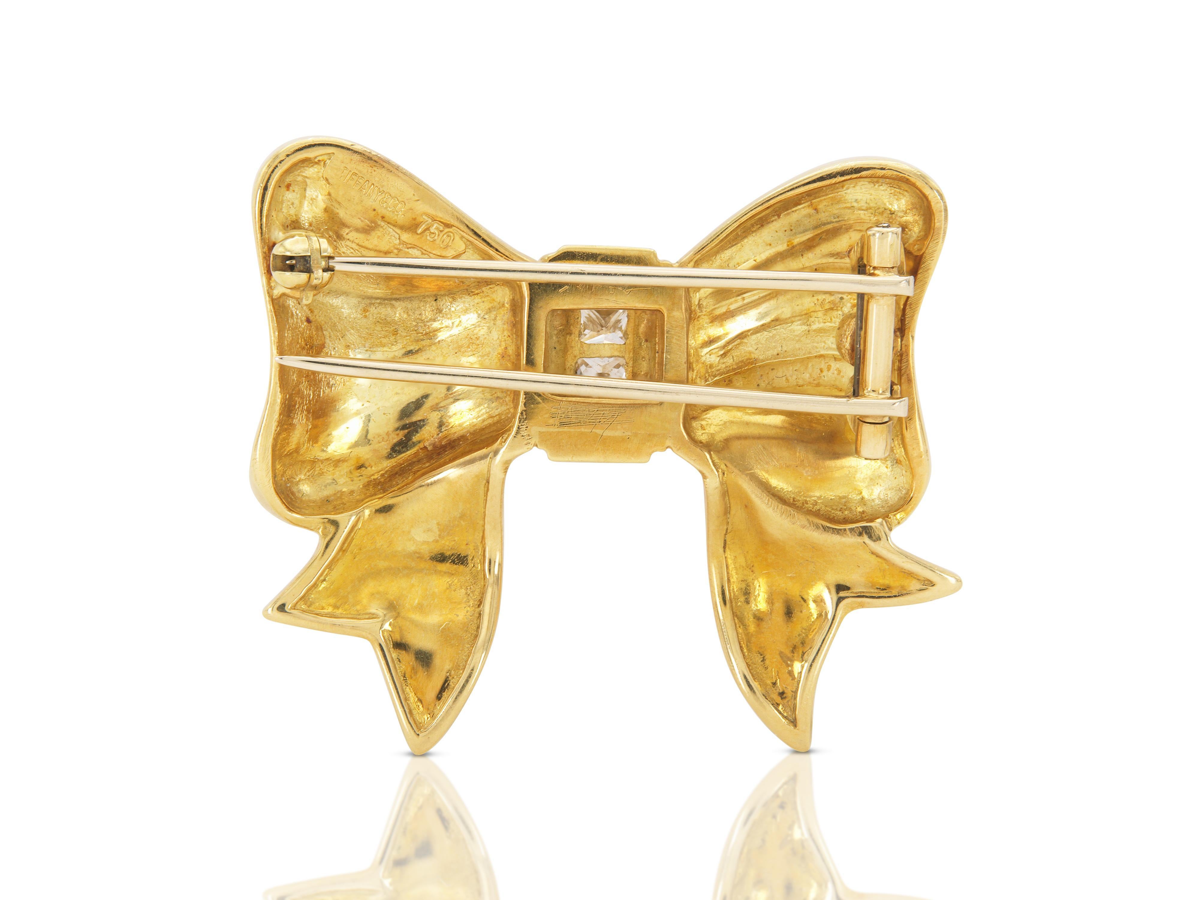 Vintage 1980er Jahre Tiffany & Co. Goldschleifenbrosche aus Gold mit Diamanten im Zustand „Gut“ im Angebot in New York, NY