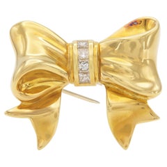 Vintage 1980s Tiffany & Co. Gold Bow Brooch with Diamonds