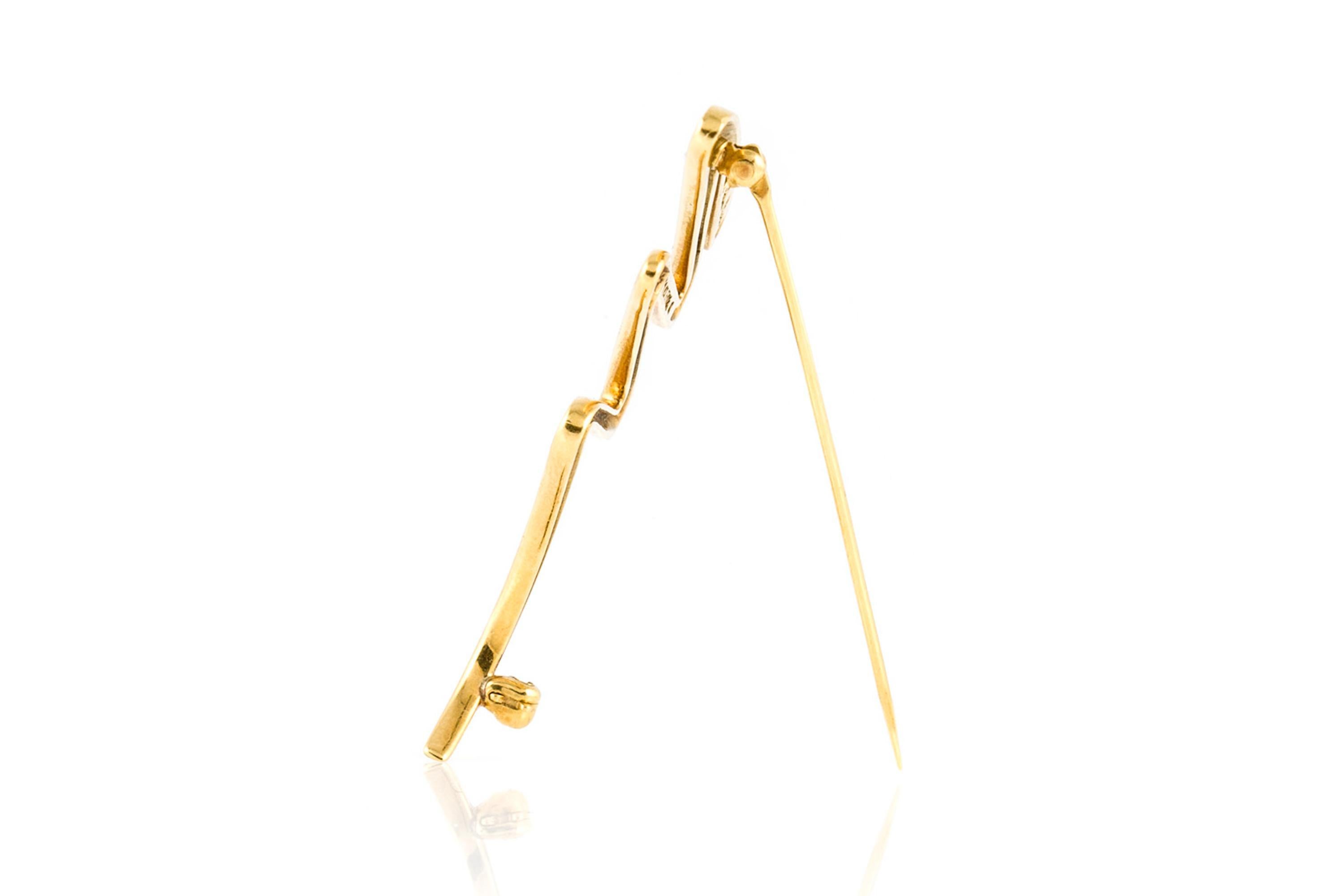Vintage 1980s Tiffany & Co. Paloma Picasso Small Zig-Zag Brooch In Good Condition For Sale In New York, NY